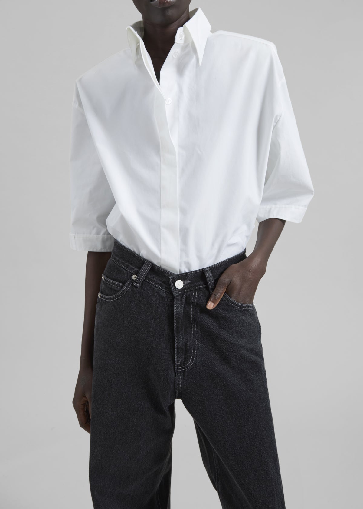 Raven Low Rise Jeans - Black Wash - 3