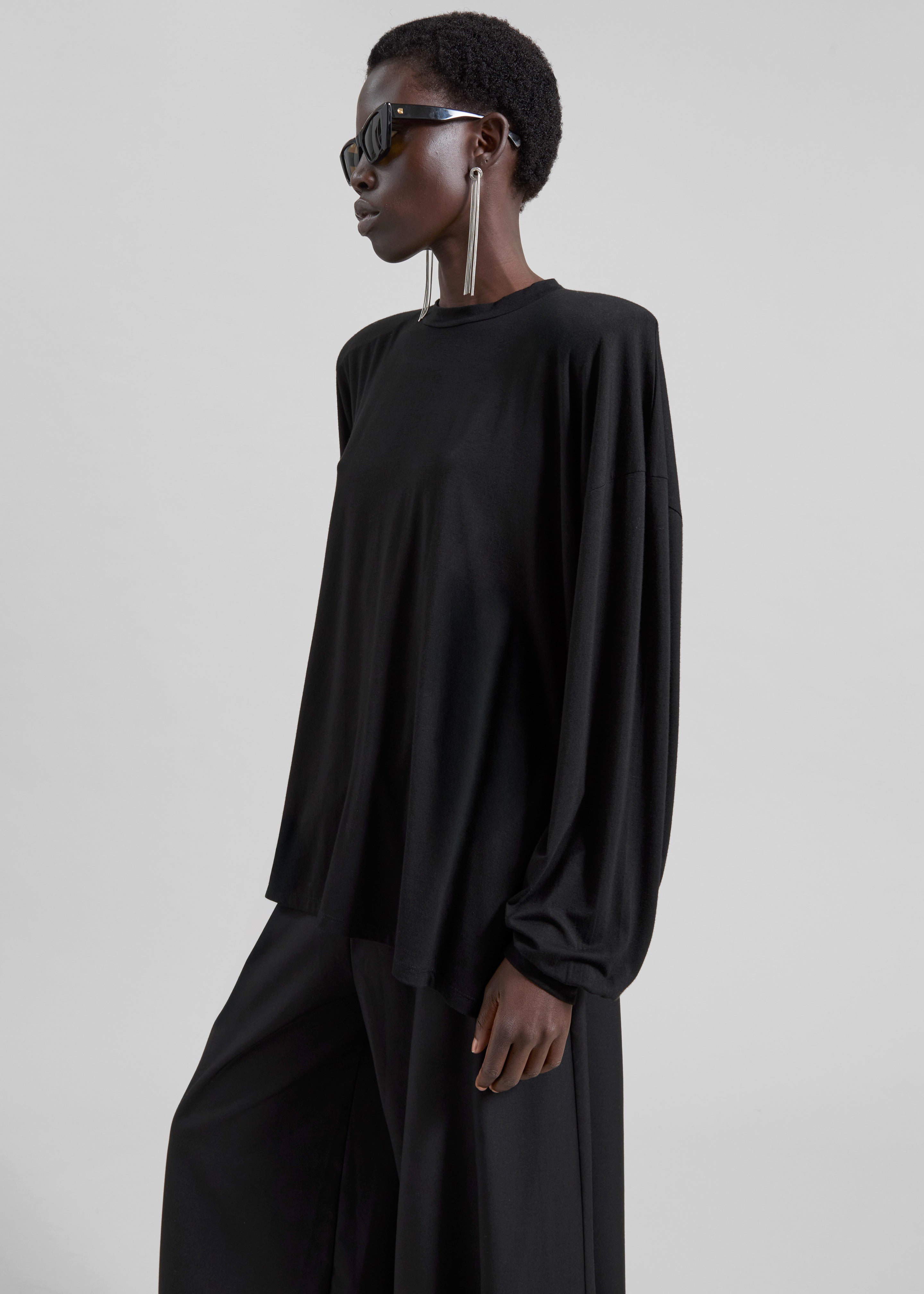 Ravvi Soft Padded Top - Black - 3