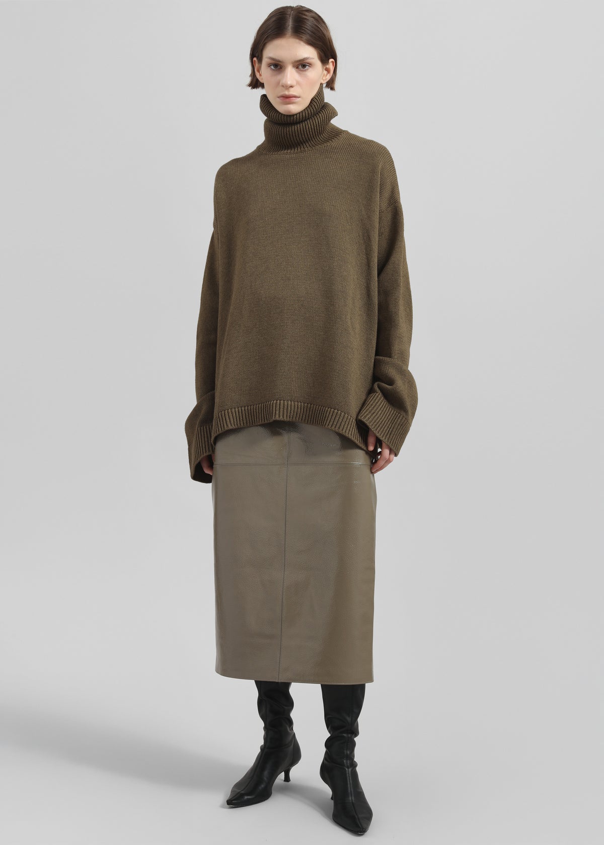 Rhea Trapeze Turtleneck - Olive - 4