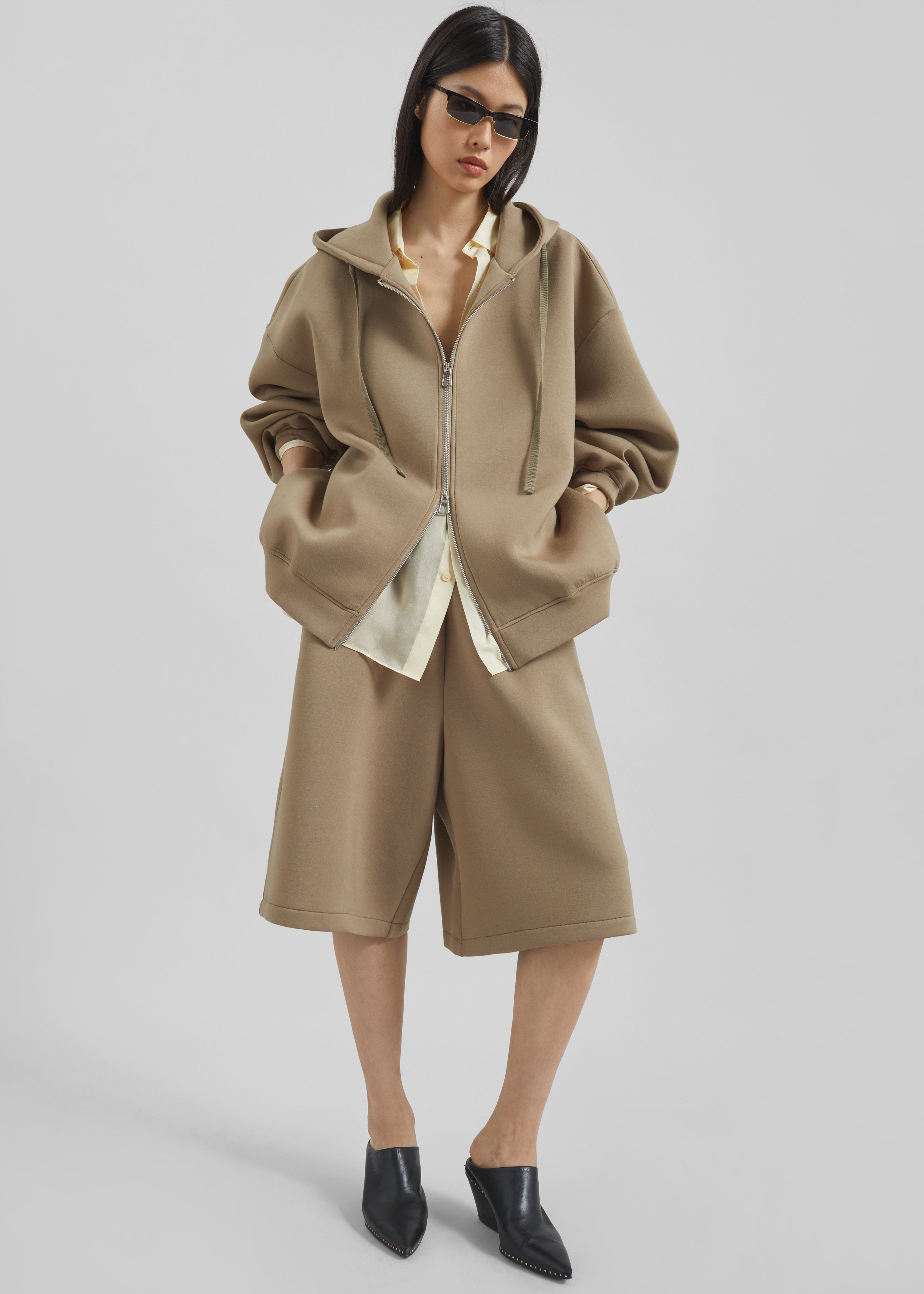 Rian Oversized Hoodie - Camel - 8