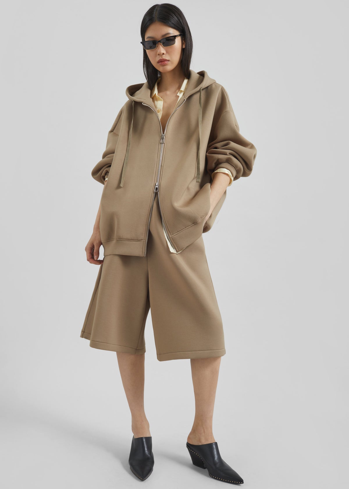 Rian Oversized Hoodie - Camel - 3