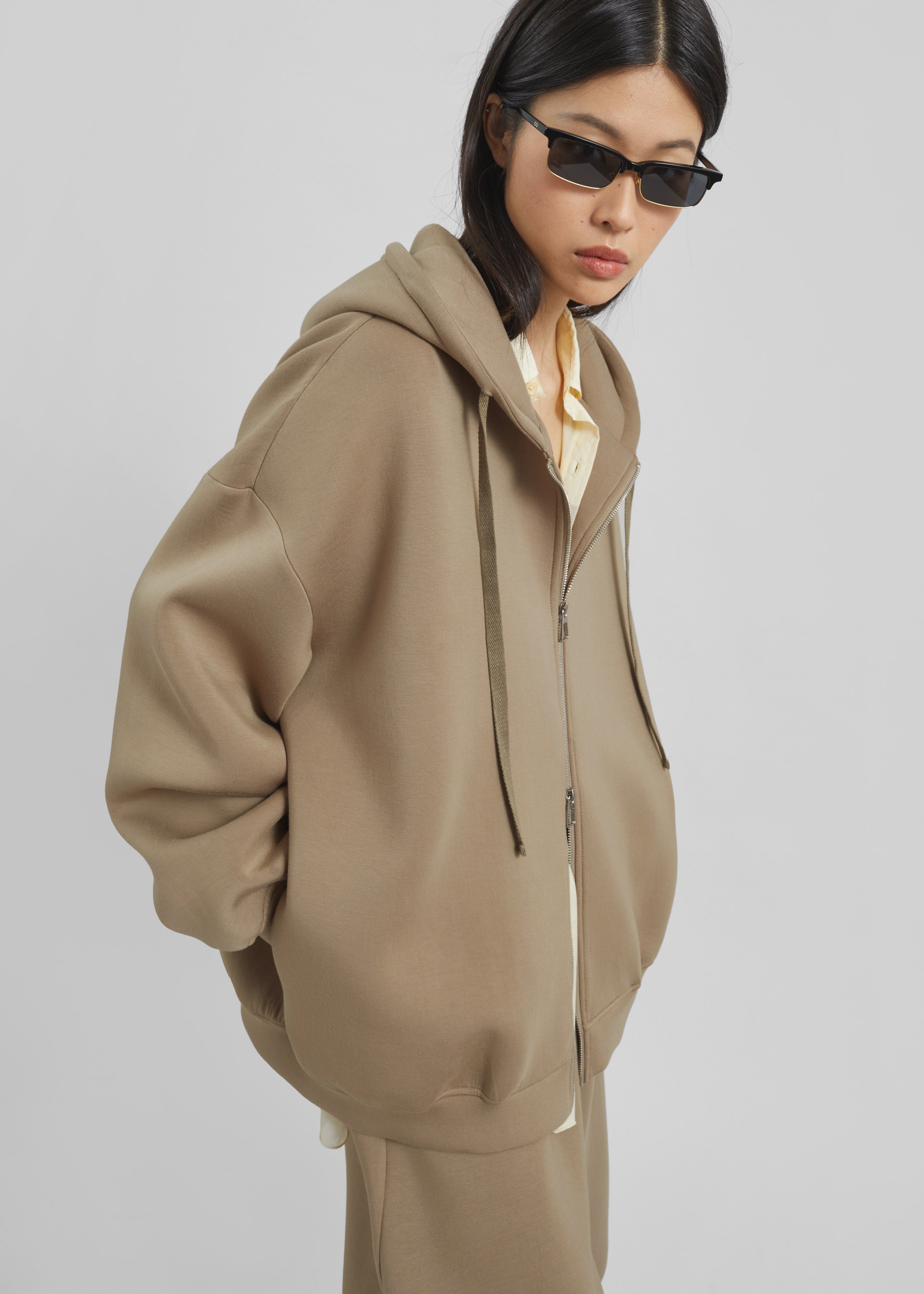 Rian Oversized Hoodie - Camel - 9