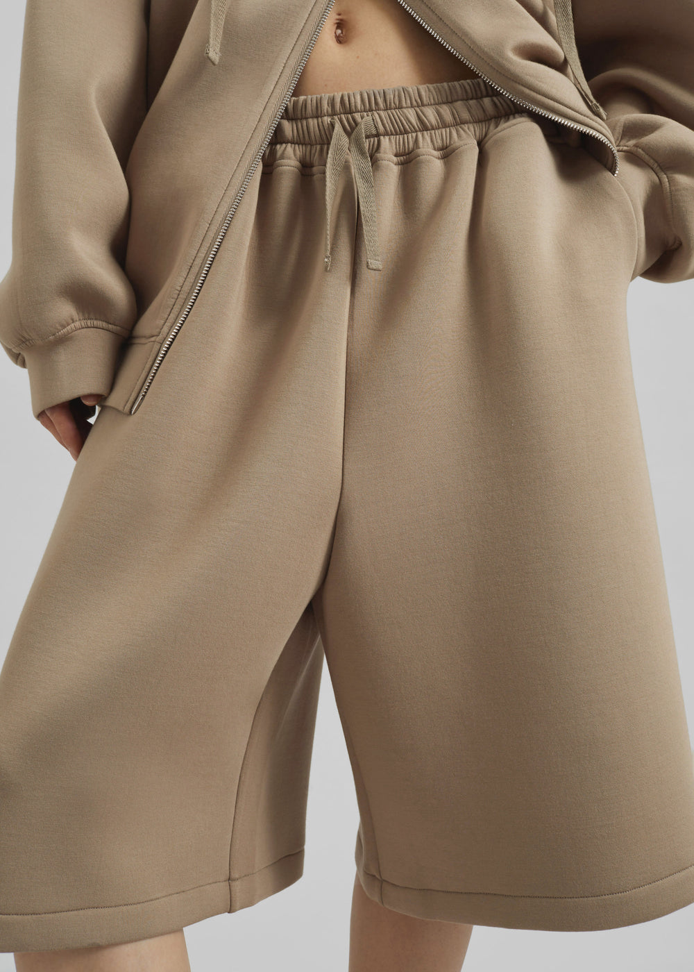 Rian Sweatshorts - Camel - 1