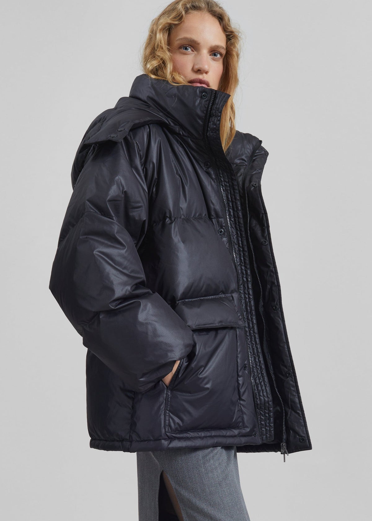 Riom Hooded Puffer Jacket - Black - 4