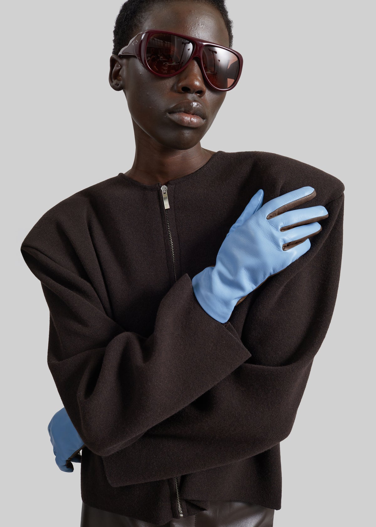 Rion Bicolor Short Leather Gloves - Pale Blue/Light Brown