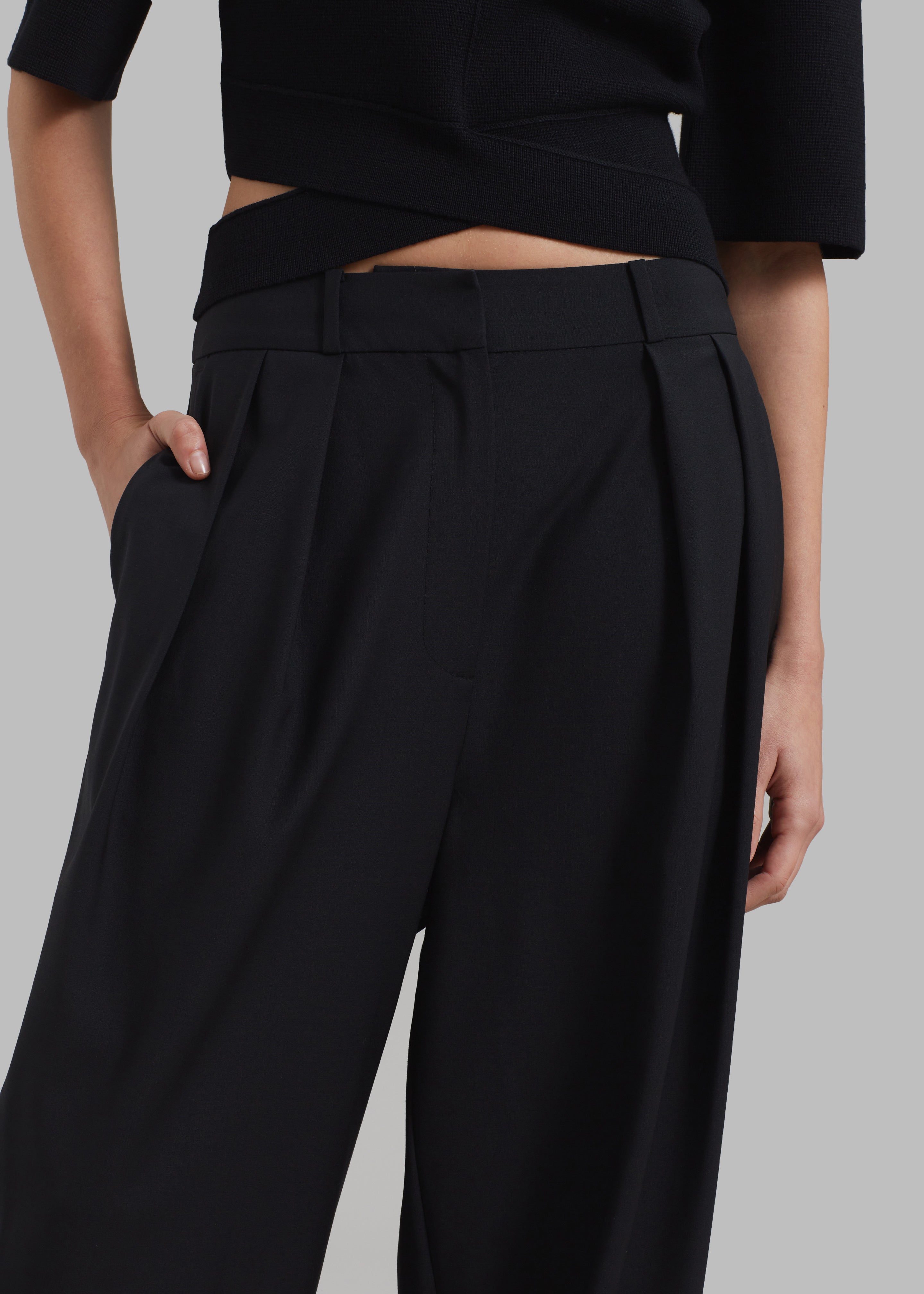 Ripley Pleated Trousers - Black - 2