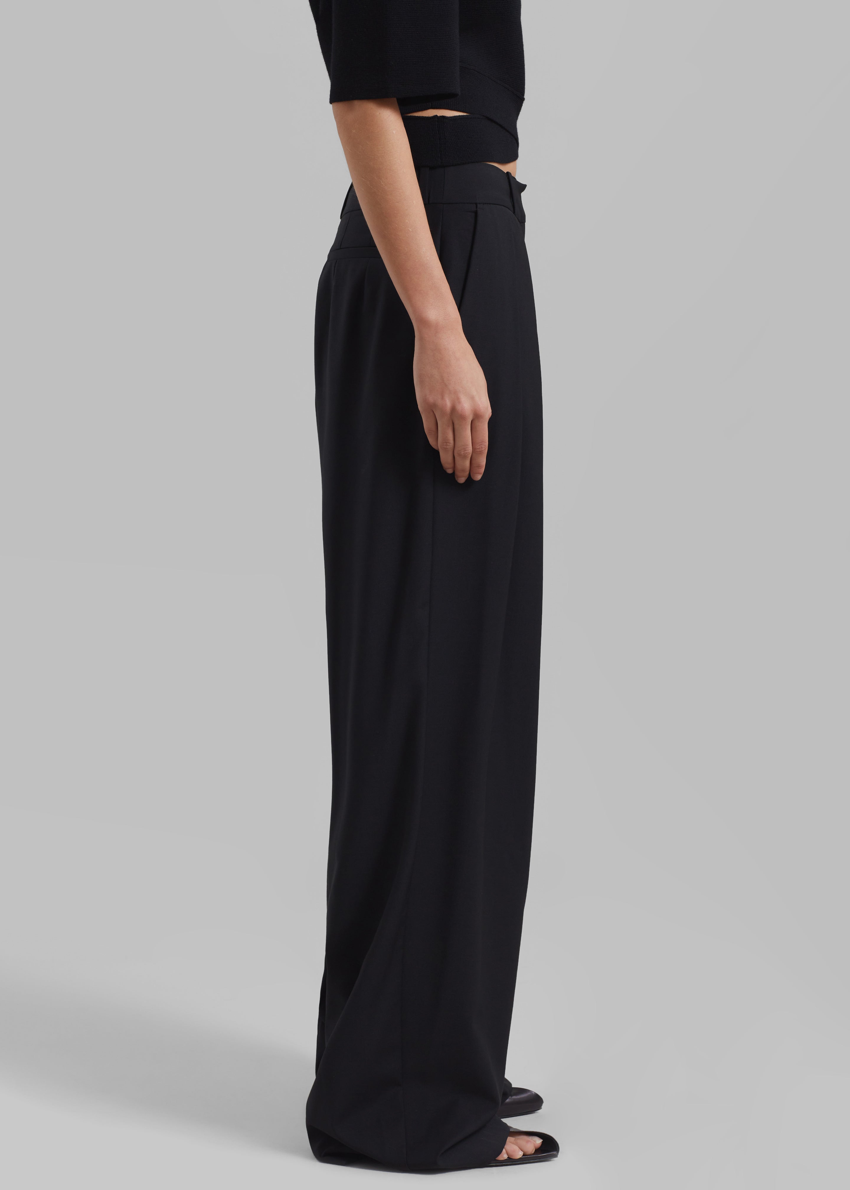 Ripley Pleated Trousers - Black - 7