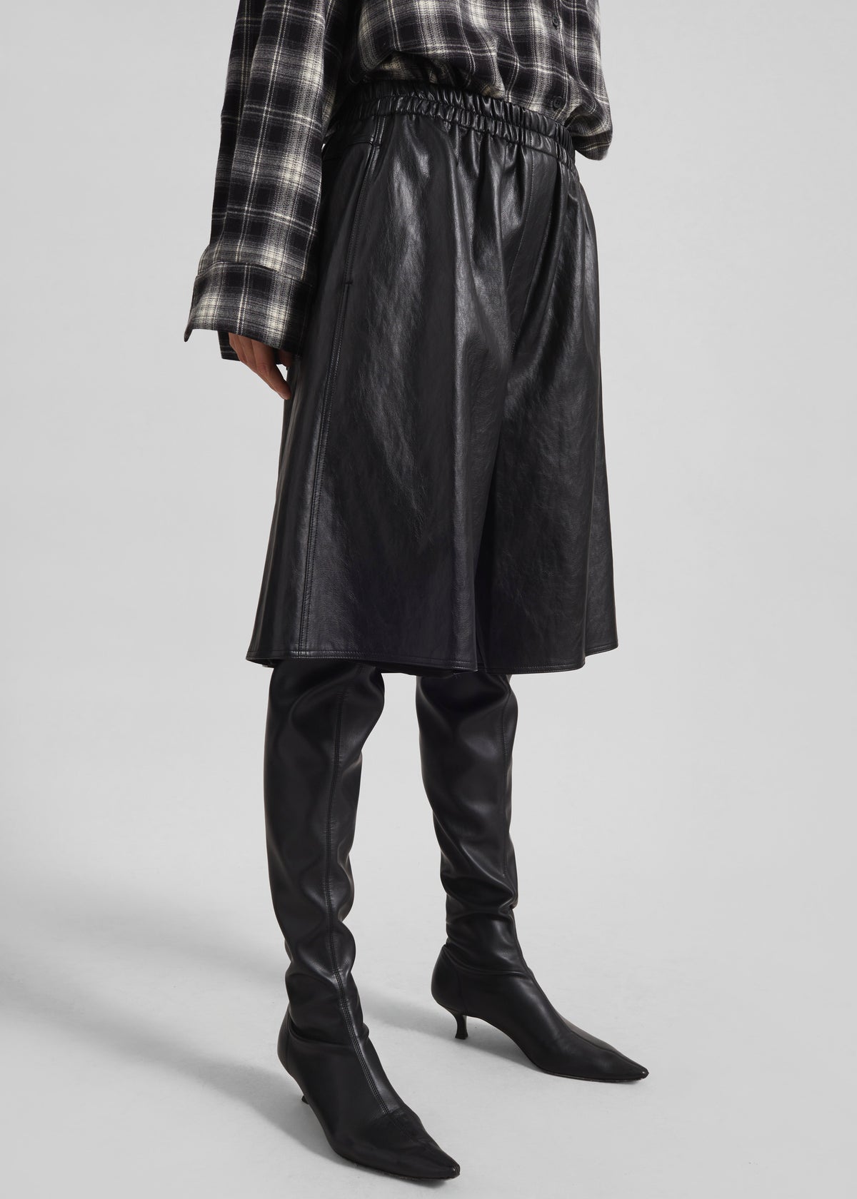 Risarven Faux Leather Bermuda Shorts - Black - 2