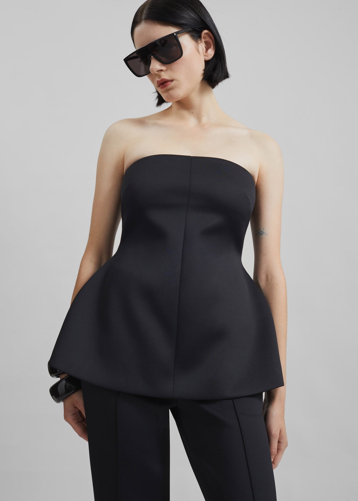 Rivoli Hourglass Top - Black - 5