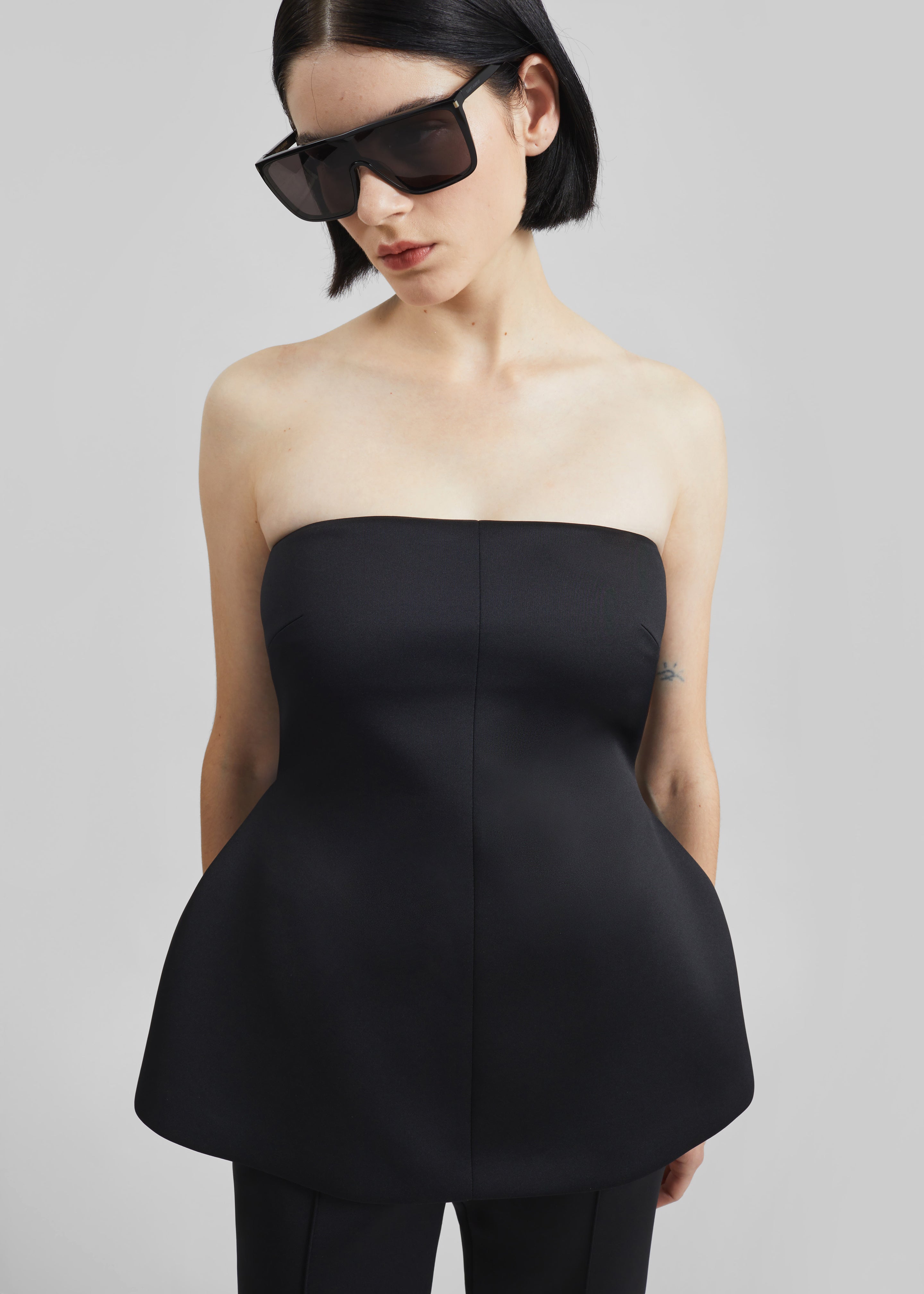 Rivoli Hourglass Top - Black - 2