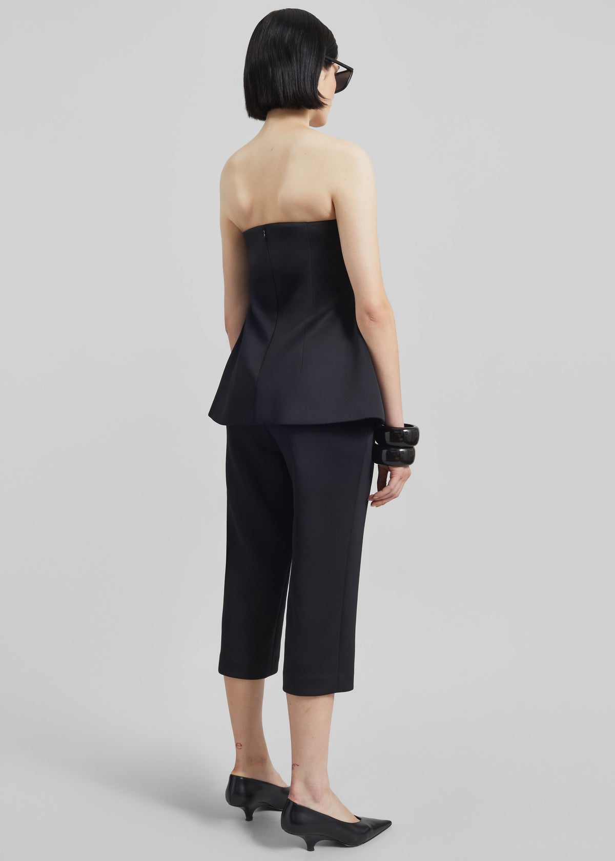 Rivoli Hourglass Top - Black - 6