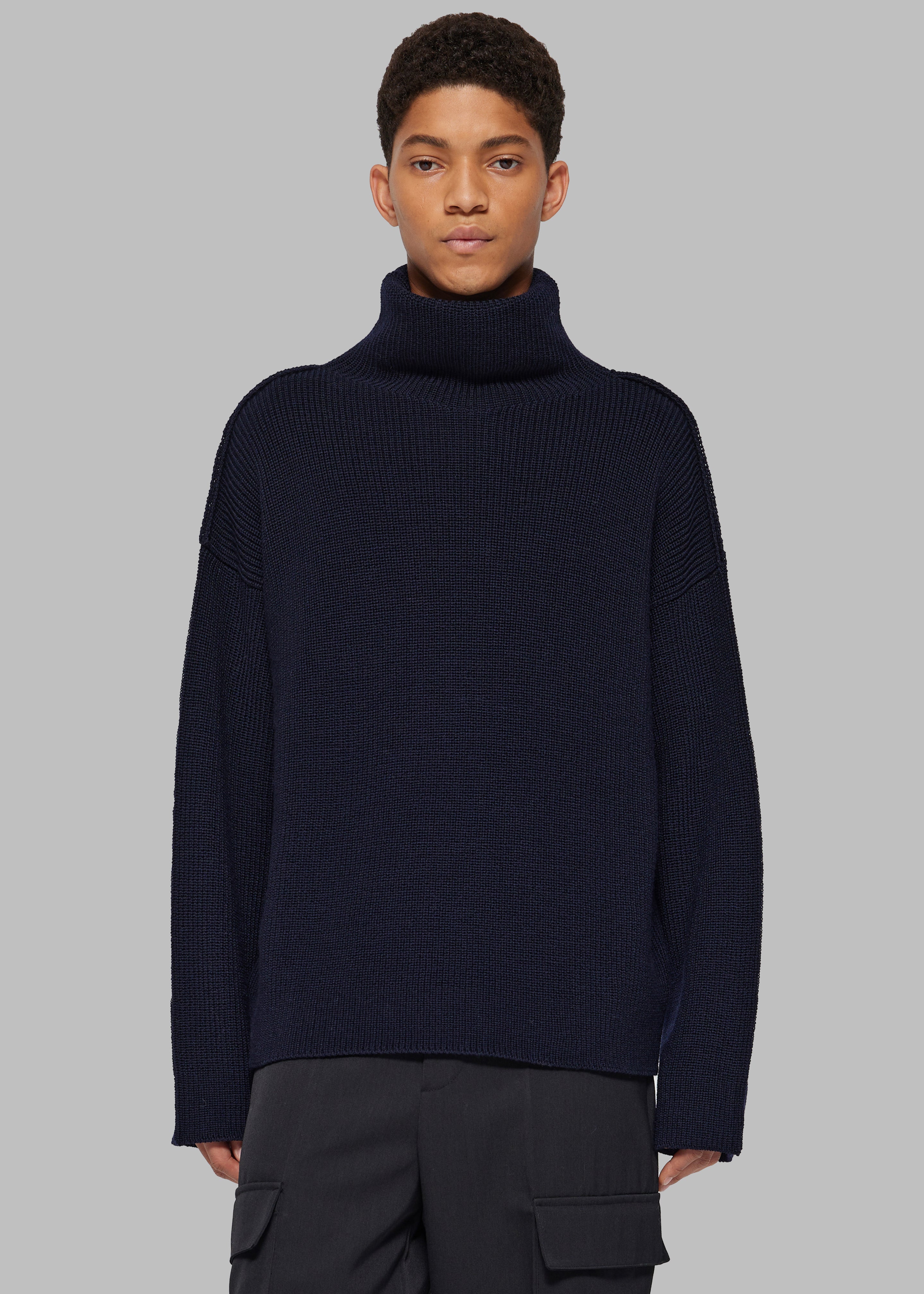 Róhe Turtleneck Seam-Detail Sweater - Navy - 1