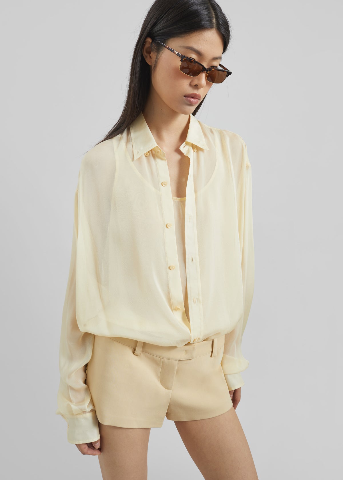 Roma Hot Pants - Beige - 7