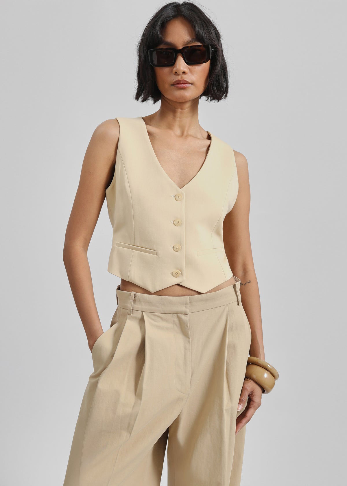 Roma Vest - Beige - 1