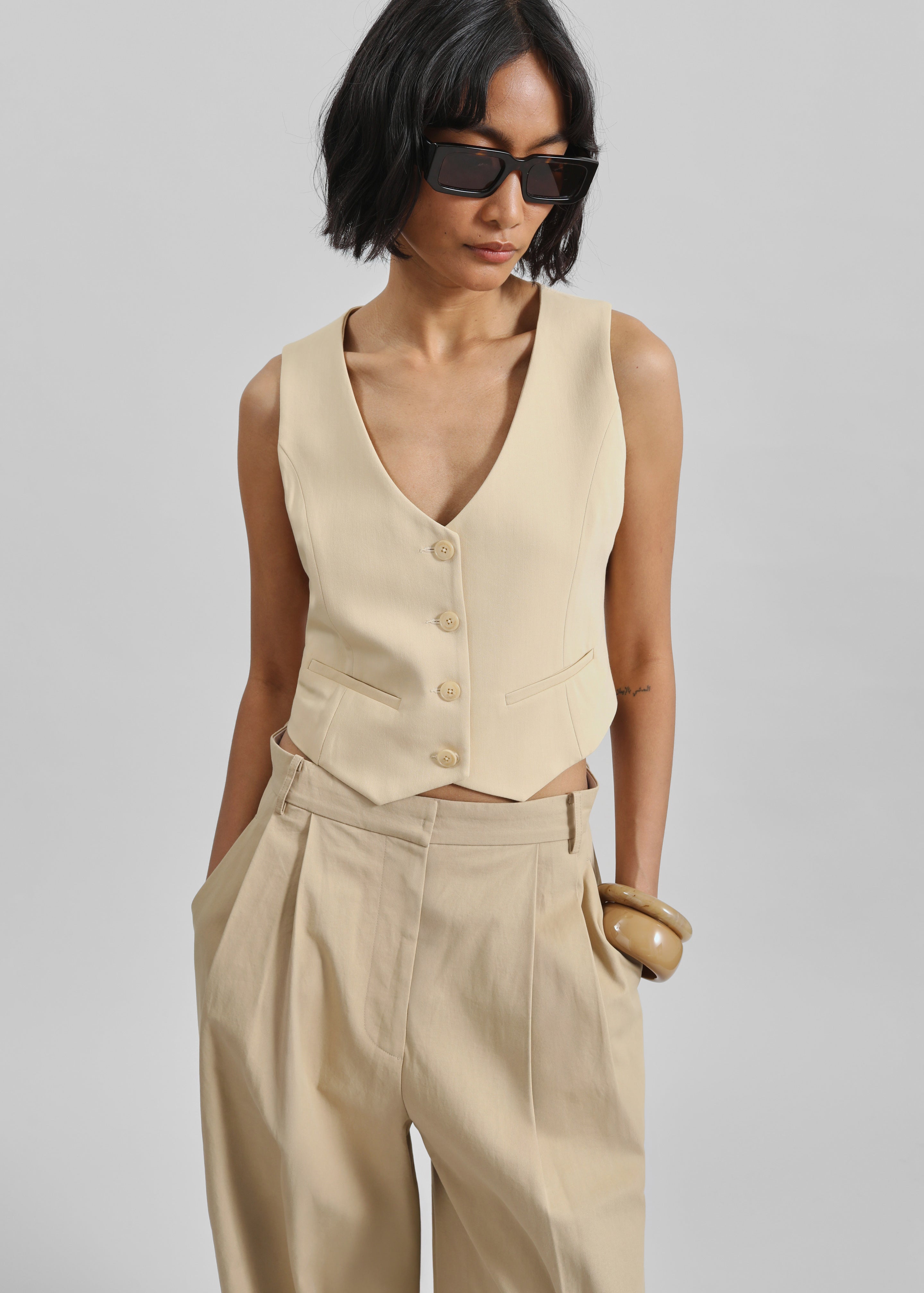 Roma Vest - Beige - 9