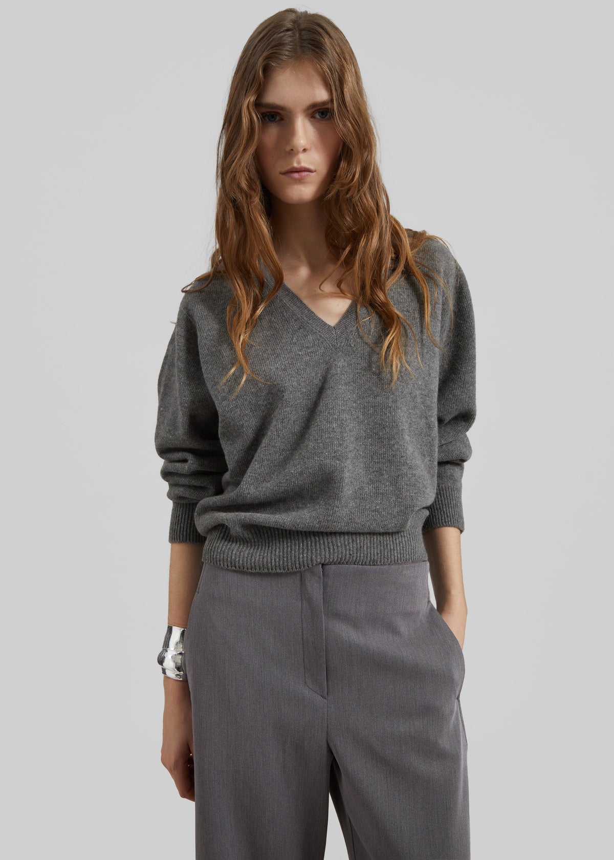 Ronse V-Neck Superfine Lambswool Sweater - Grey - 1