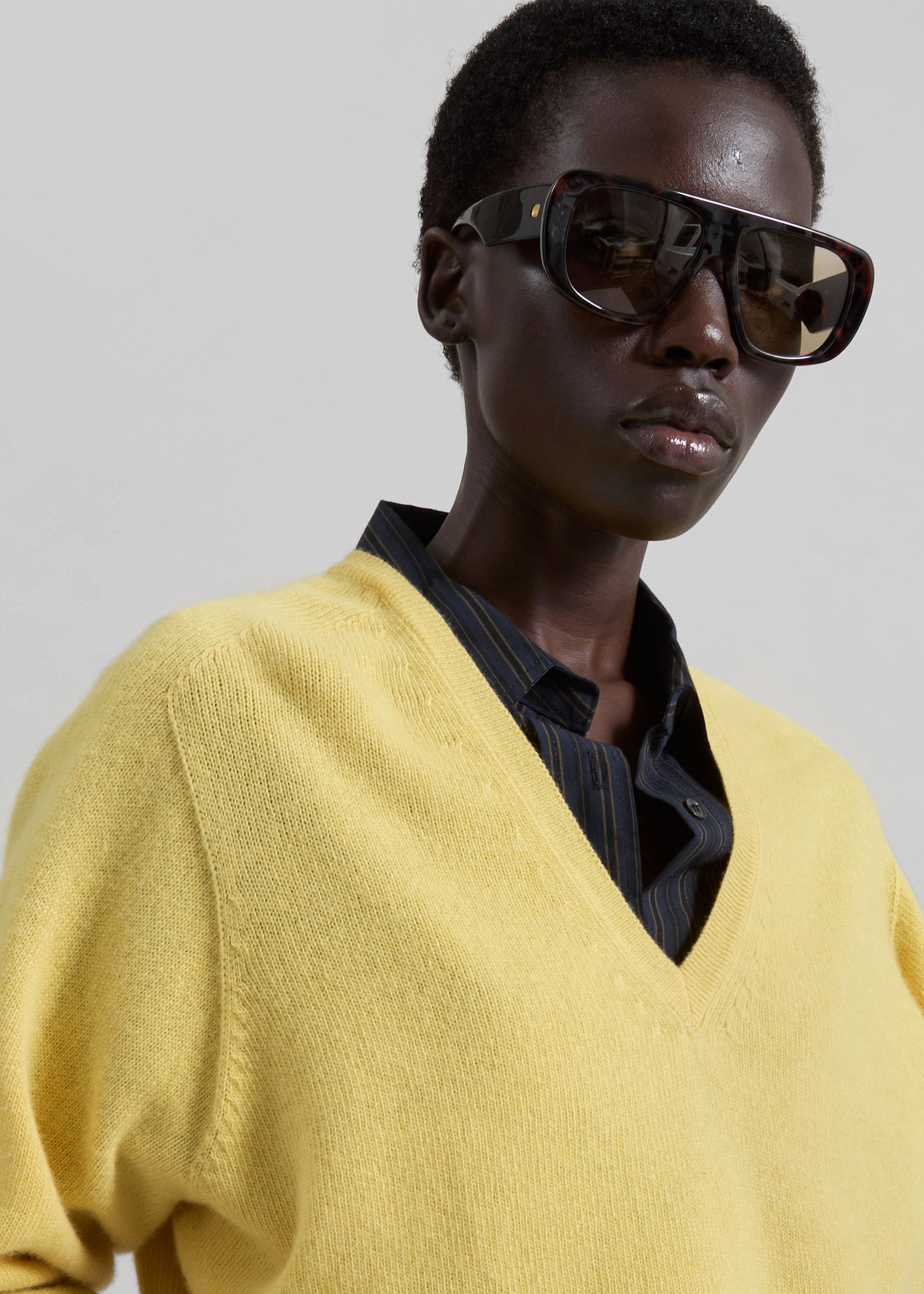 Ronse V-Neck Superfine Lambswool Sweater - Yellow - 3