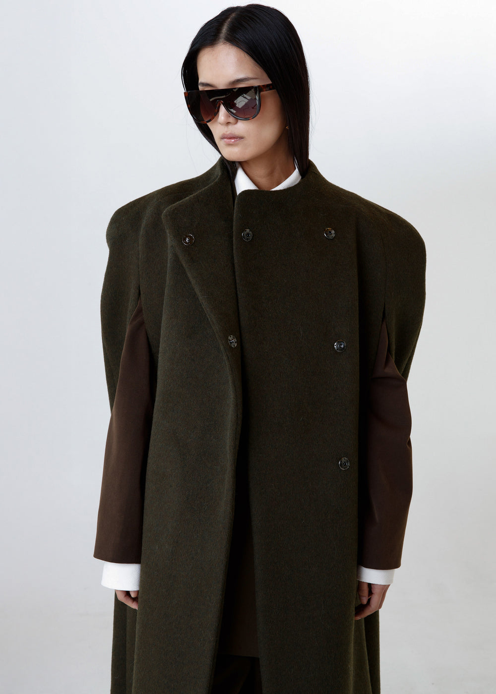 Roslev Cape Coat - Olive - 1
