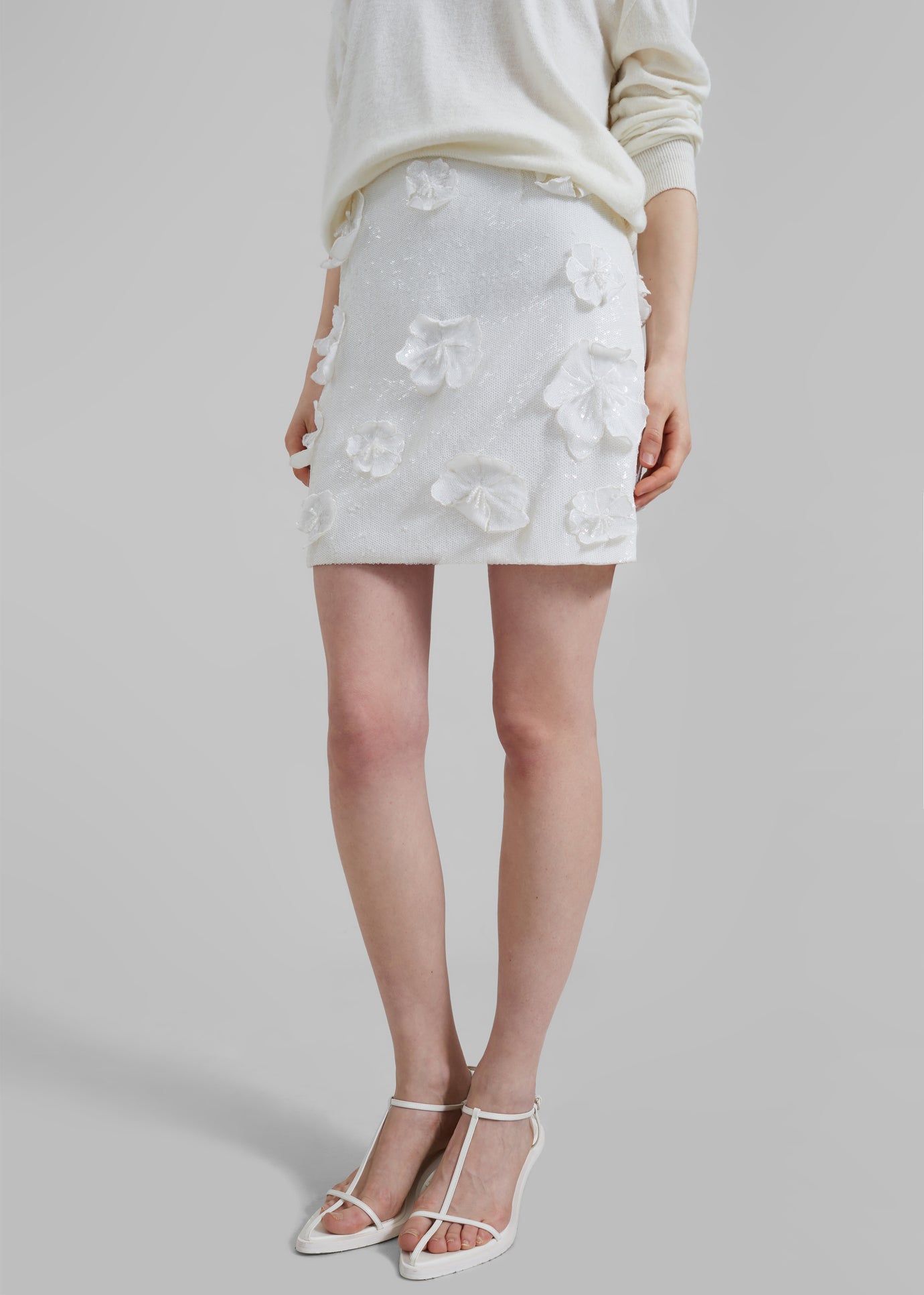 Rotate Sequin Flower Skirt - Egret