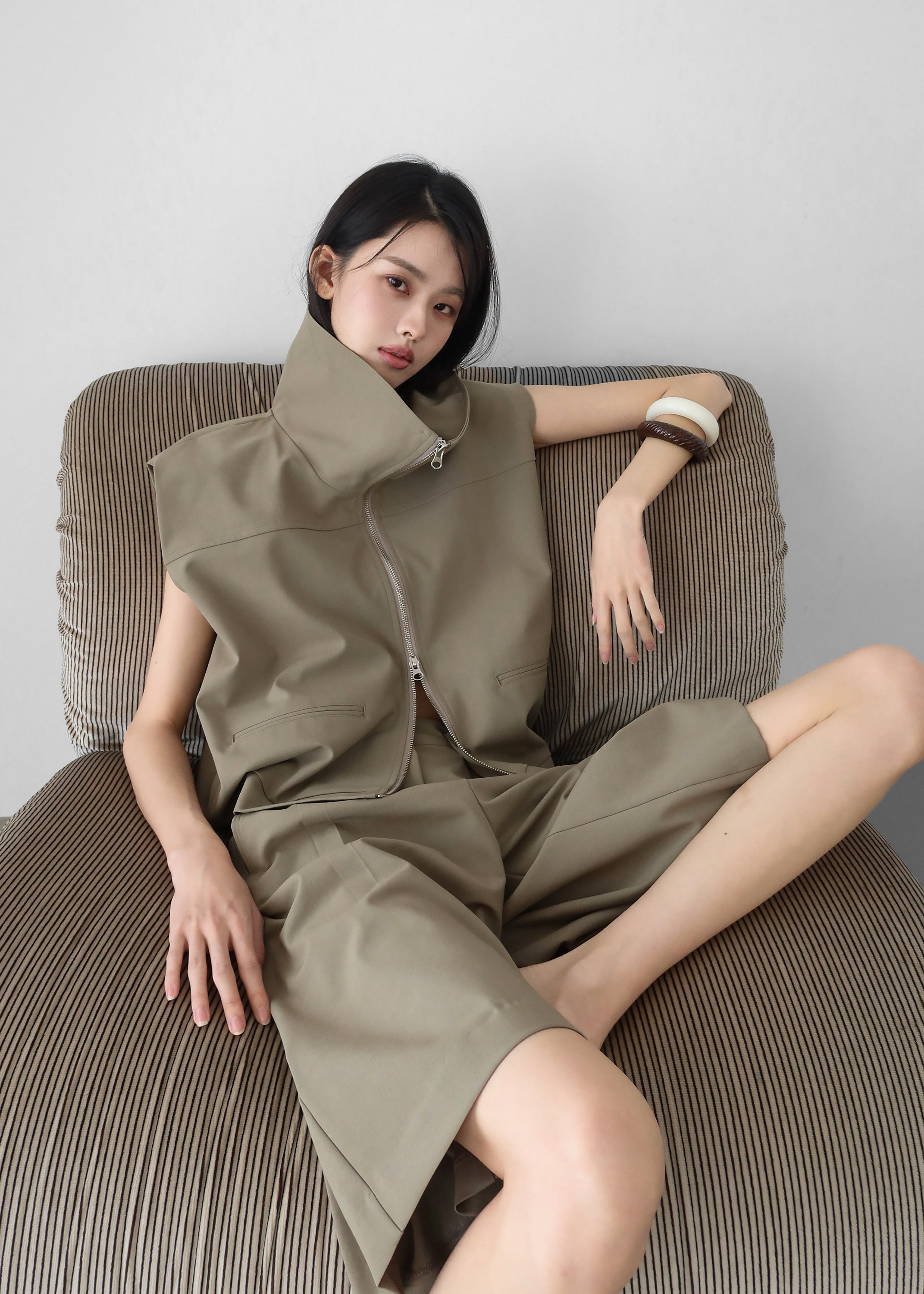 Rove Sleeveless Bomber Jacket - Olive - 1
