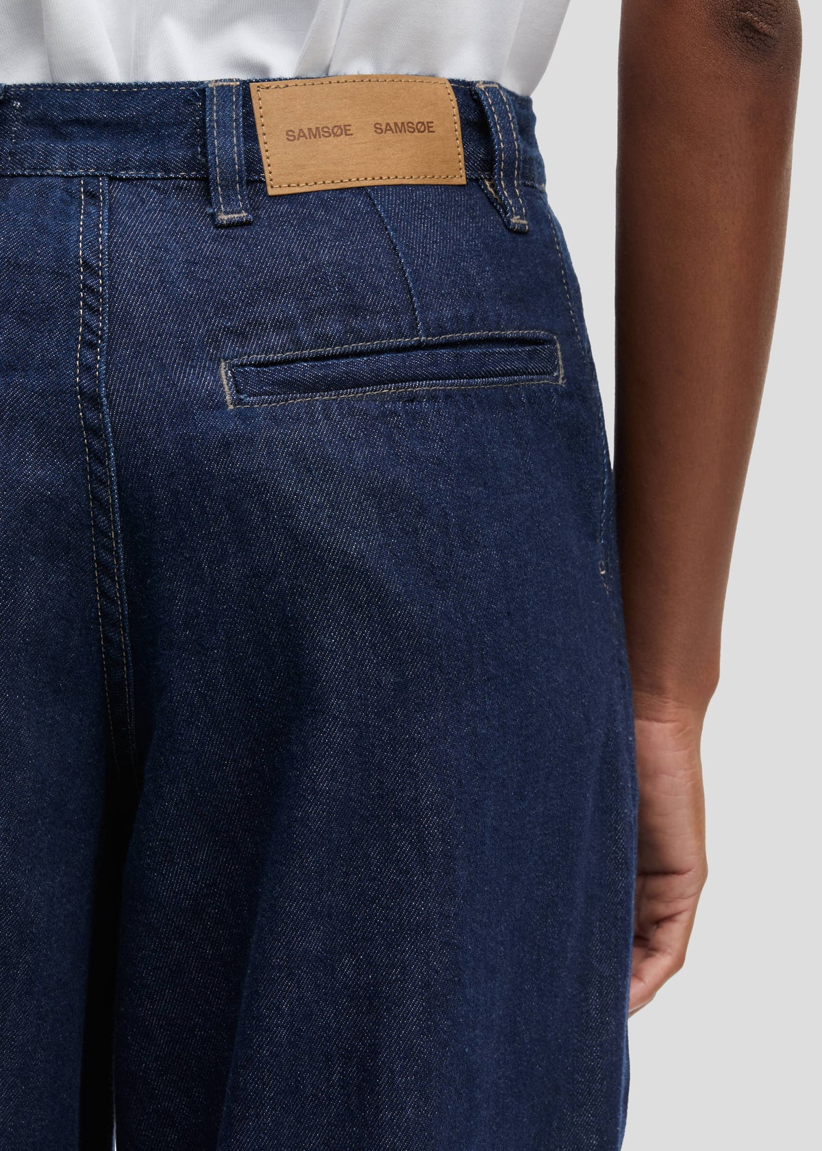 Samsøe Samsøe Saharper Pleat Jeans - Soft Denim - 4