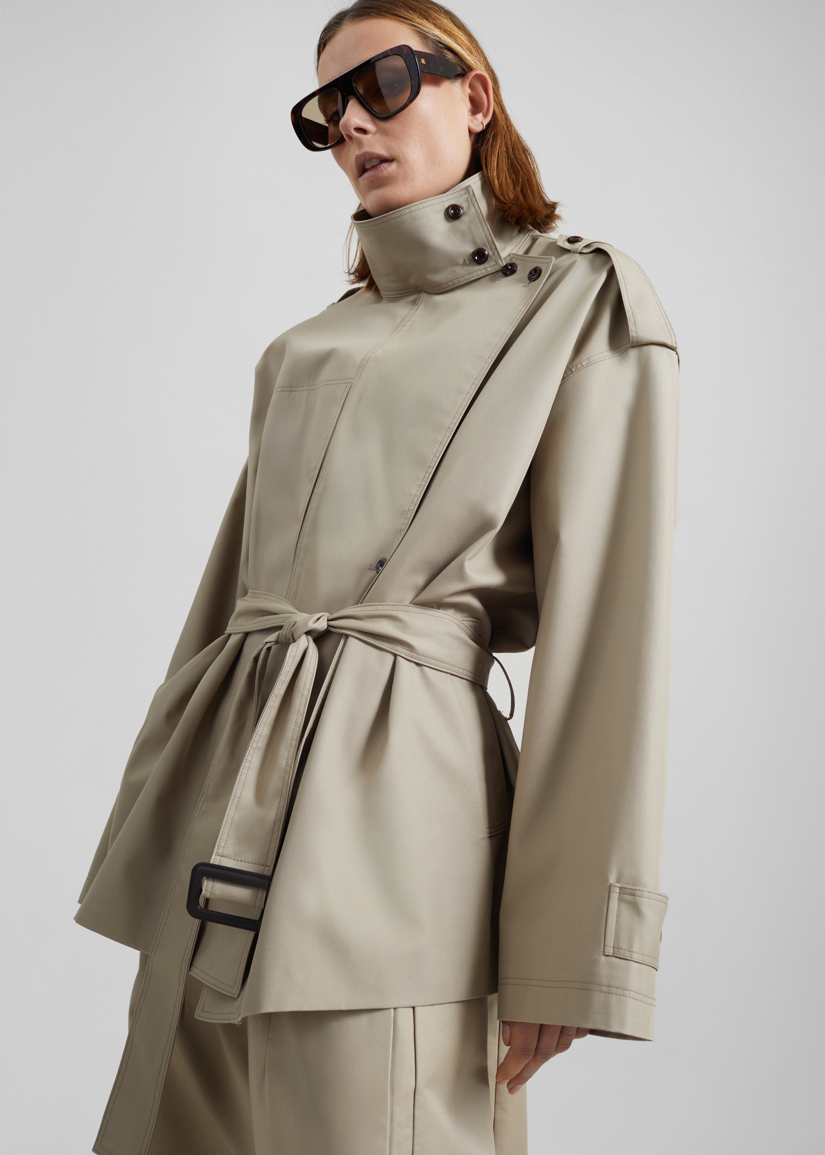 Schagen Short Trench - Beige – The Frankie Shop