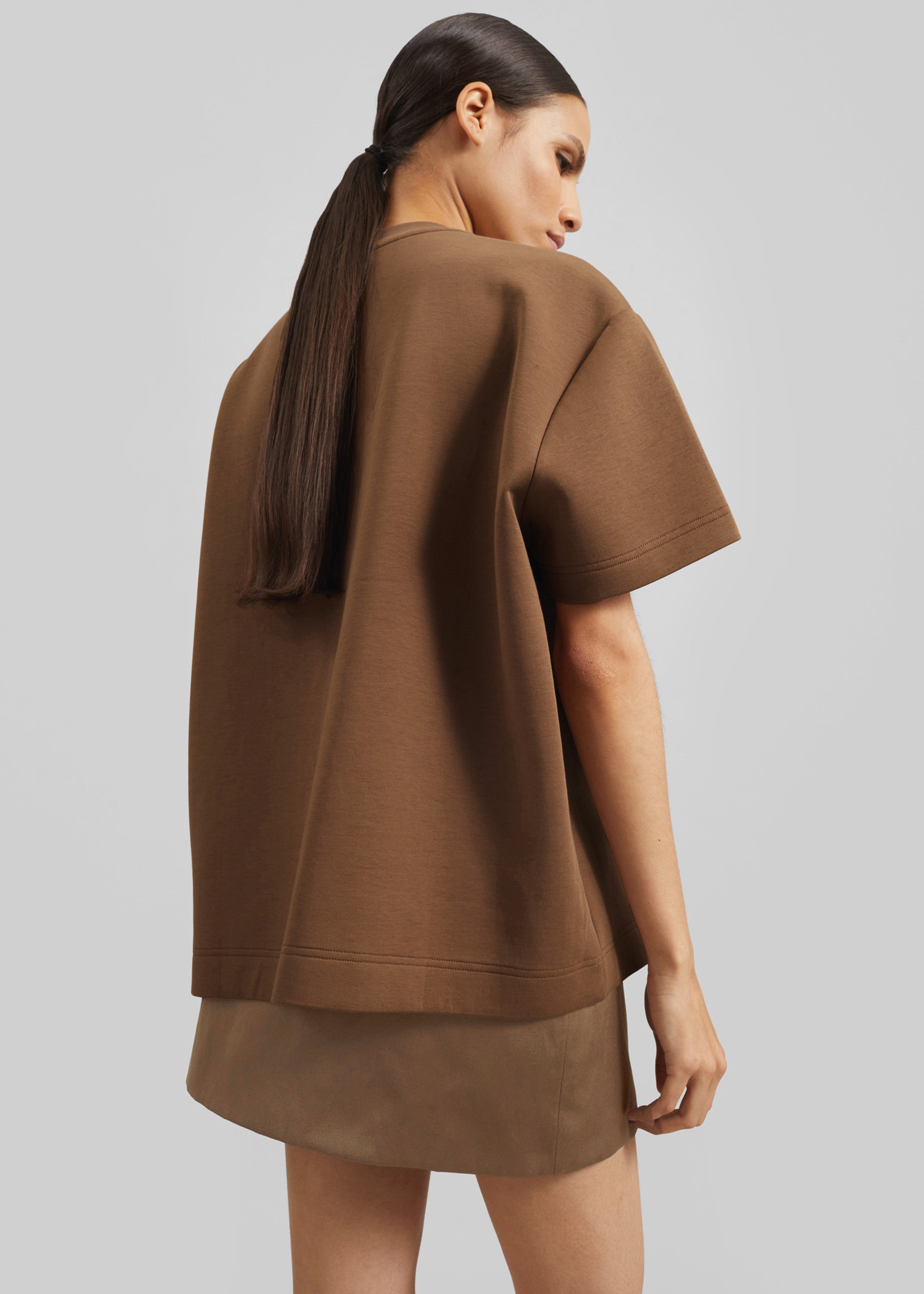Scoob Boxy T-Shirt - Light Brown – The Frankie Shop