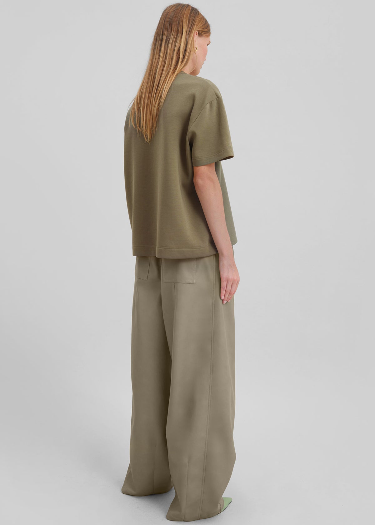 Scoob Boxy T-Shirt - Pale Olive - 6