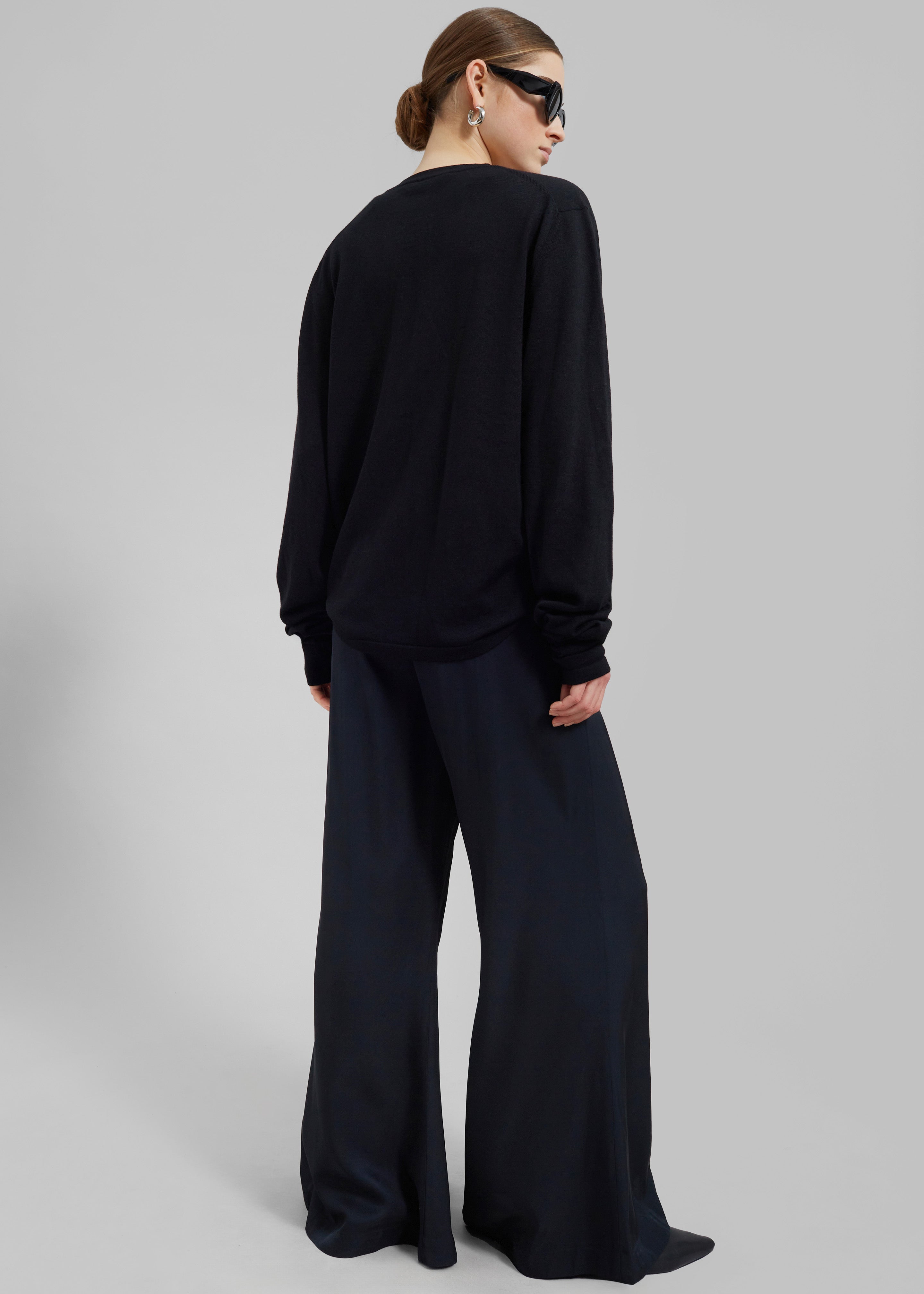 Selma Extra Long Sleeve Merino Wool Pullover - Black - 12
