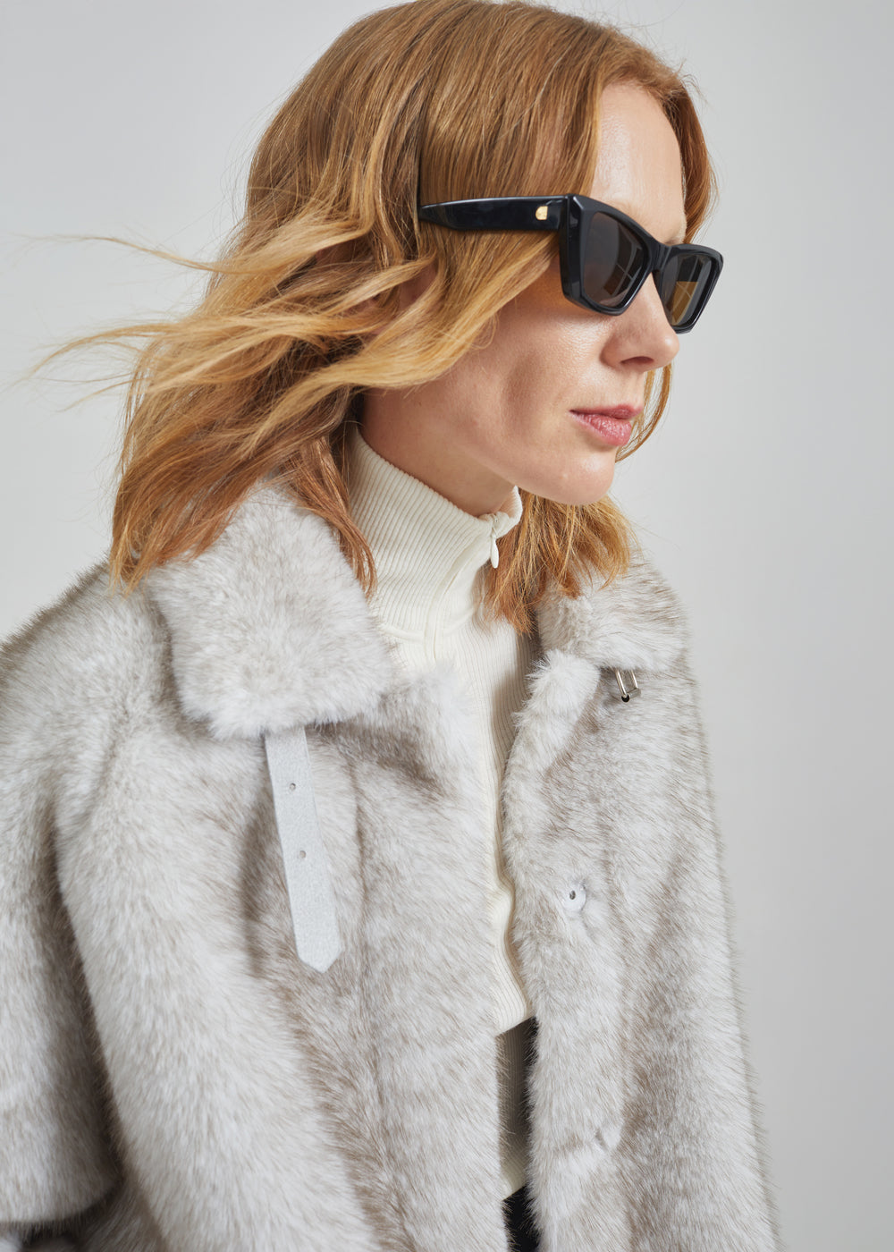 Senja Faux Fur Jacket - Light Beige - 1