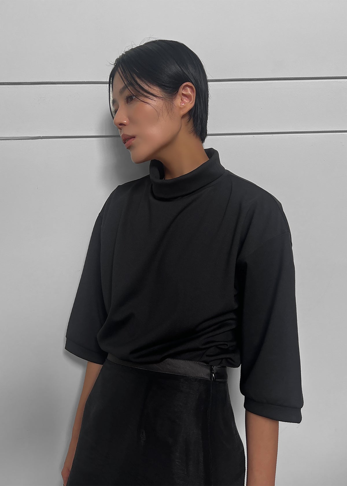 Shiloh Oversized Top - Black - 9