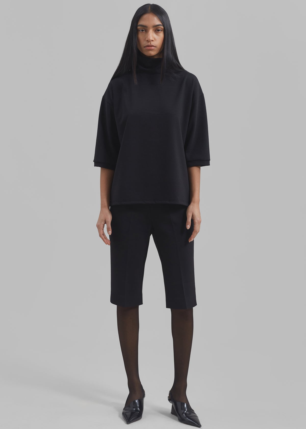 Shiloh Oversized Top - Black - 7