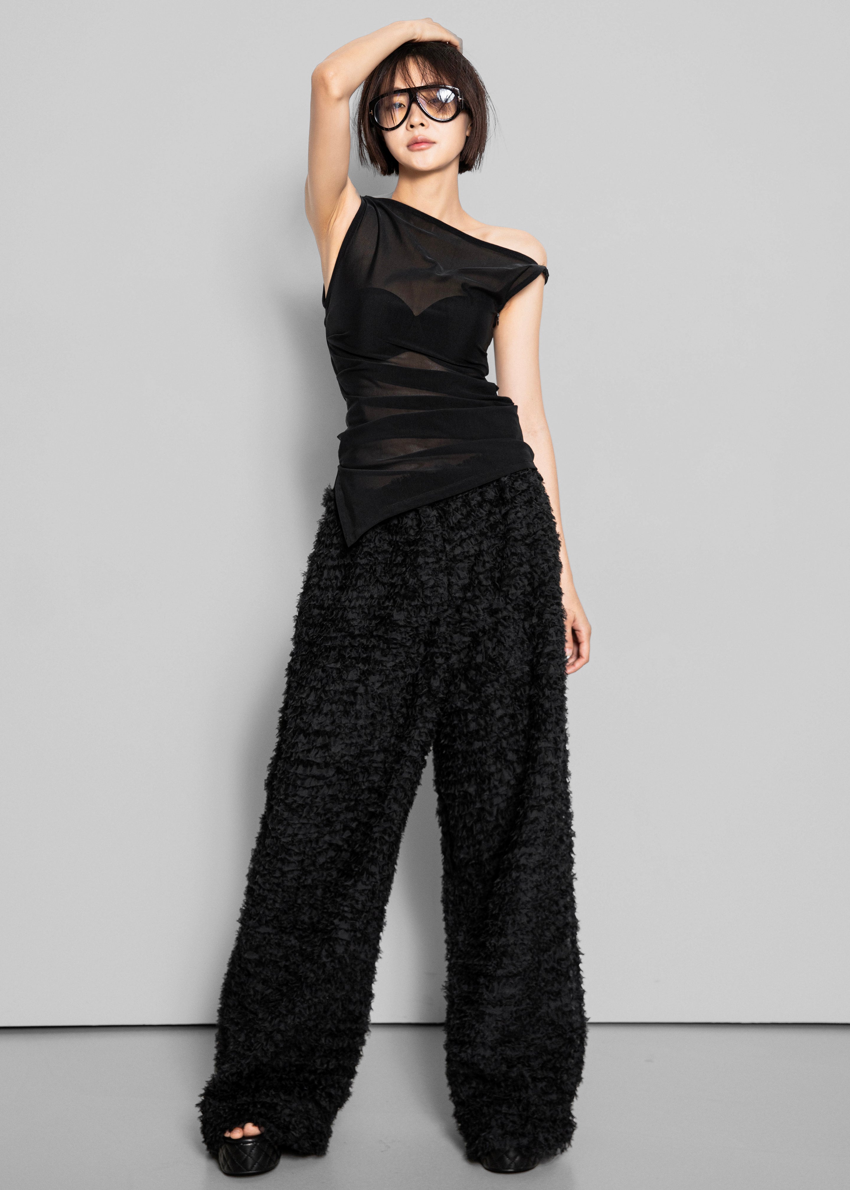 パンツ TYPESERVICE Mixed Pattern Ruffled Pants Sonny Ruffled Pants - Black – The Frankie Shop