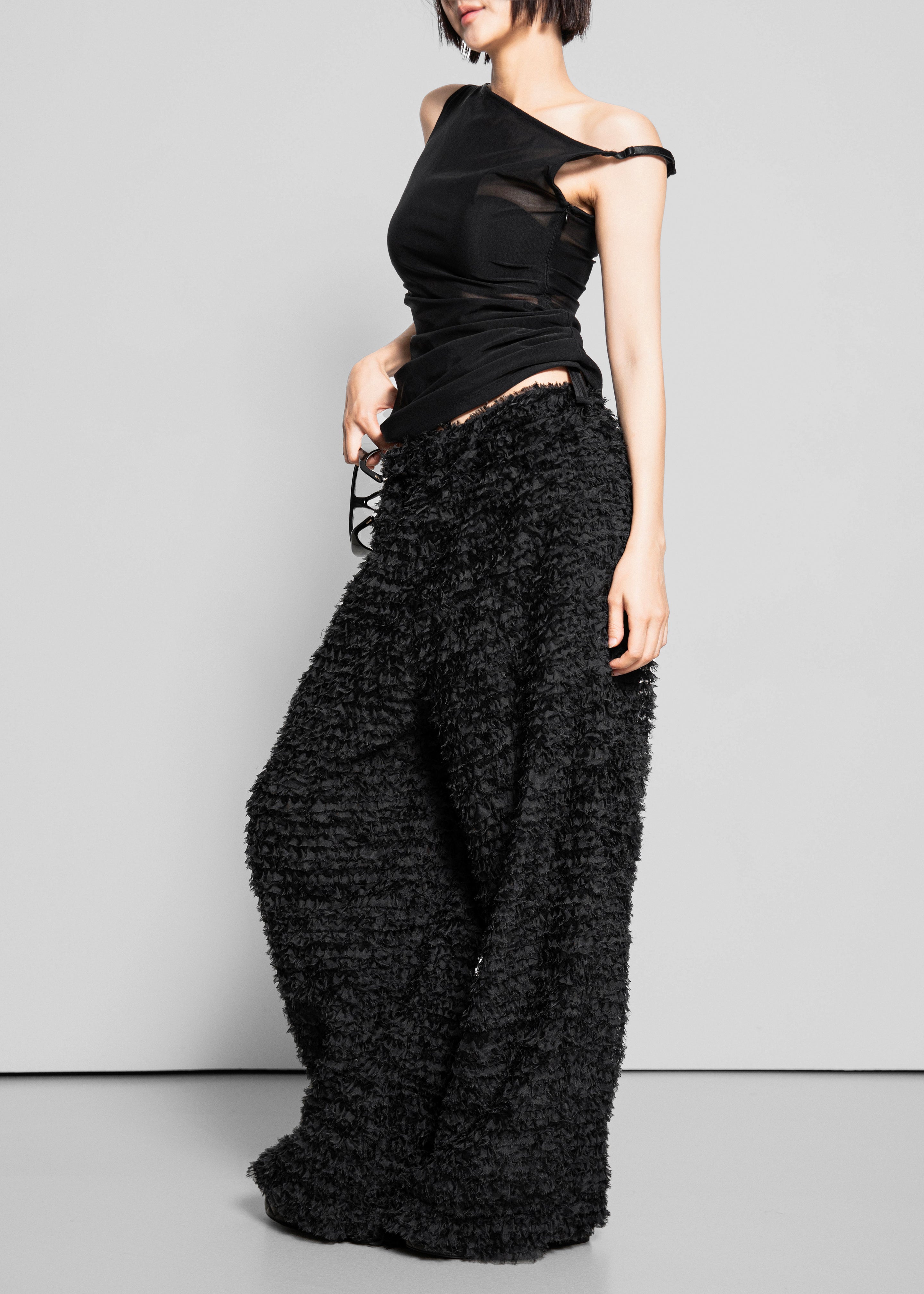 Sonny Ruffled Pants - Black – The Frankie Shop