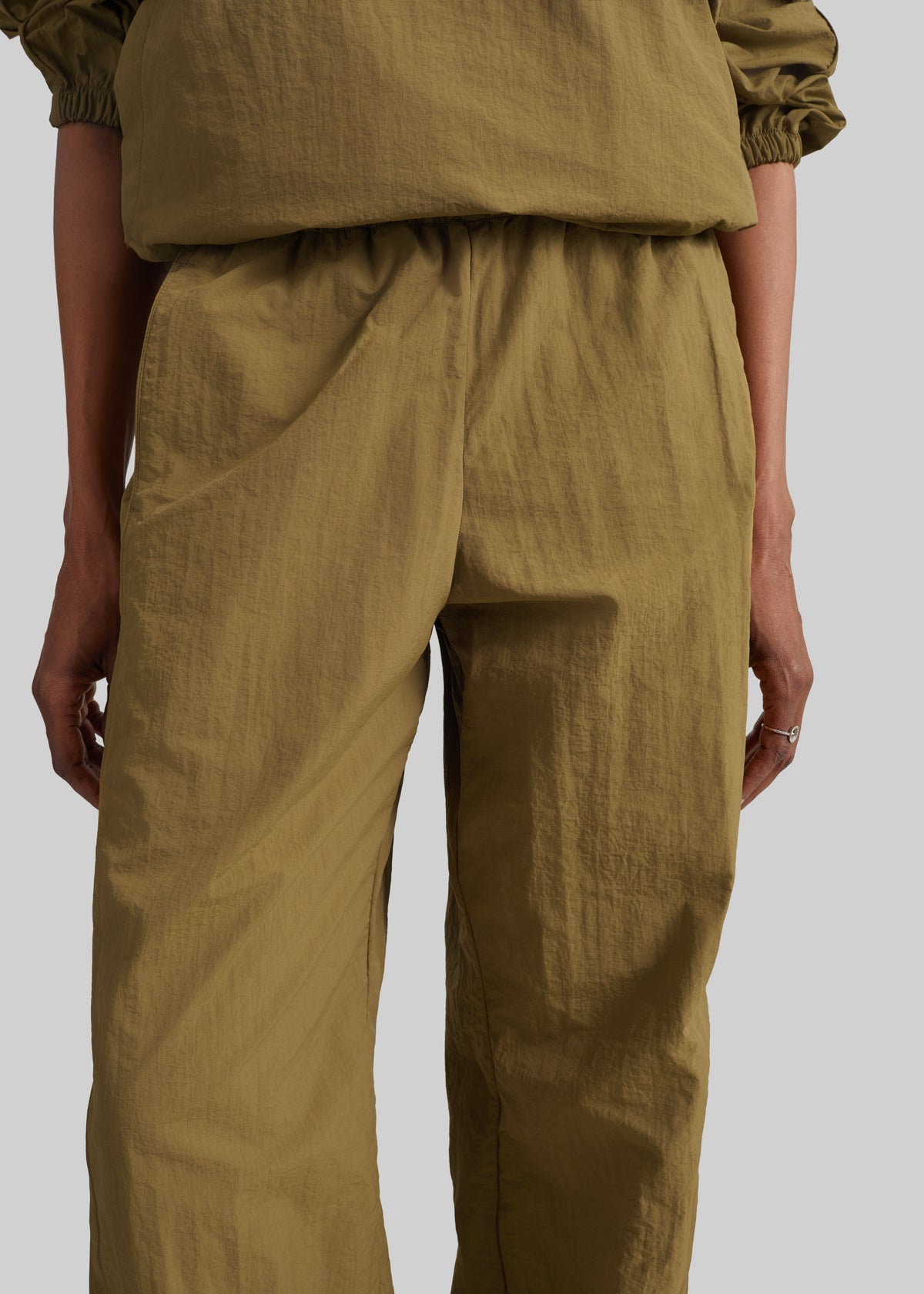 Sora Track Pants - Pale Olive