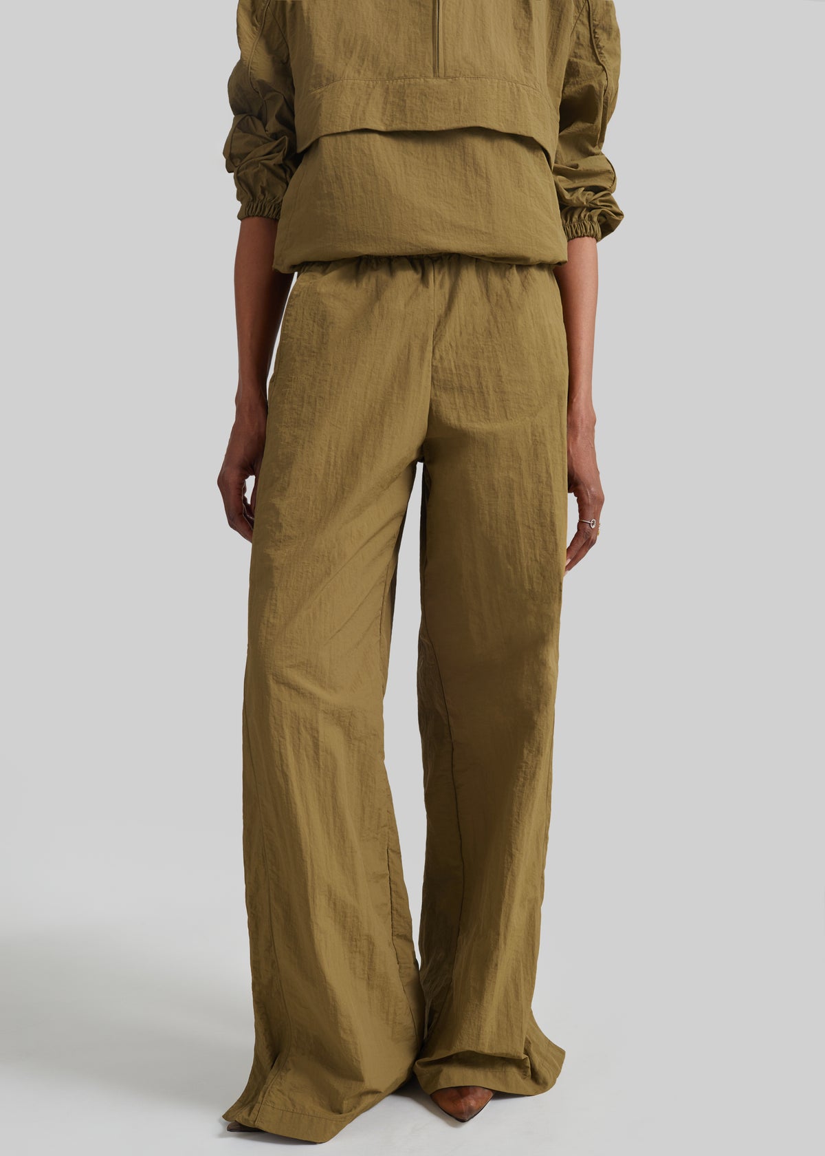 Sora Track Pants - Pale Olive