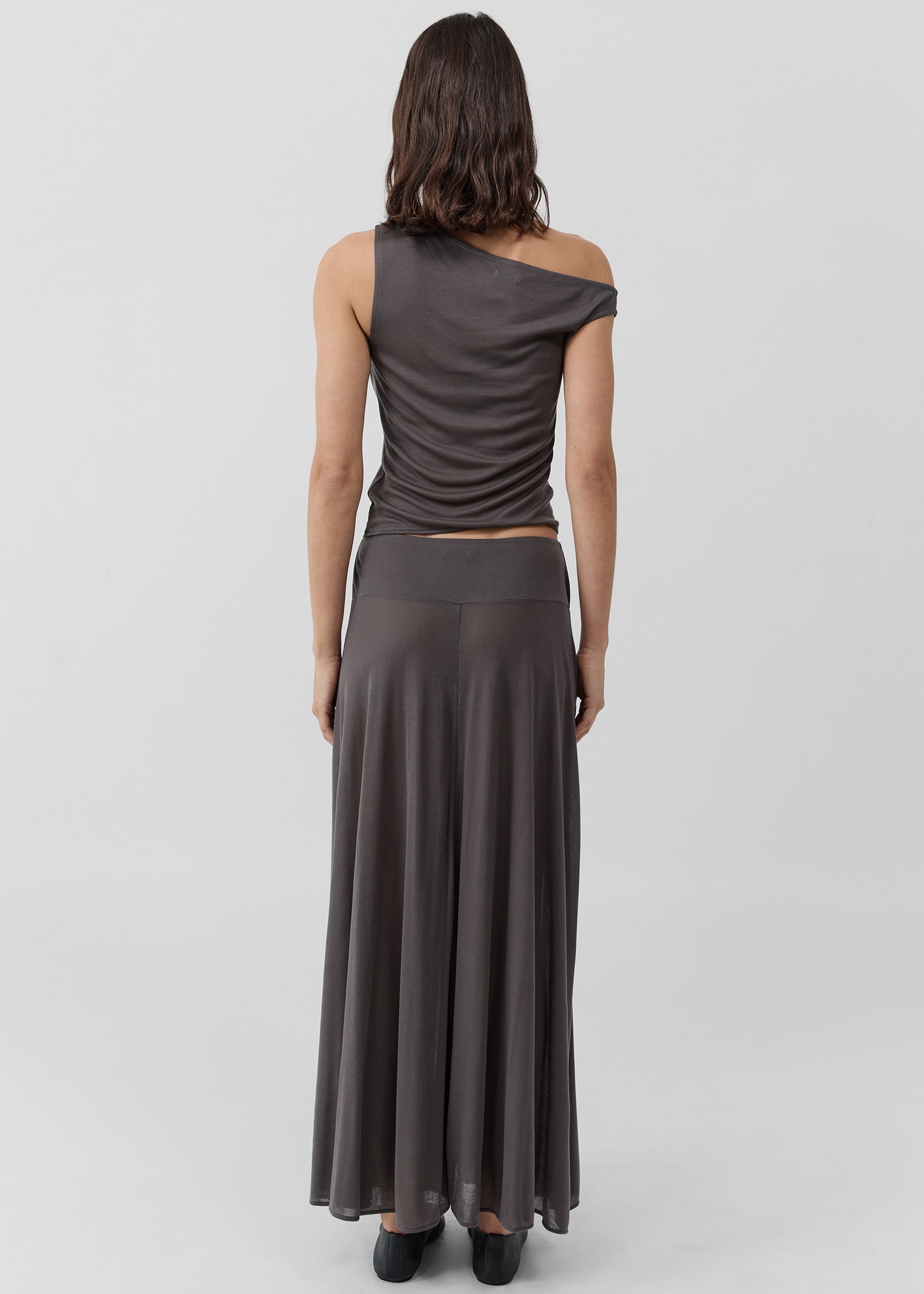 St. Agni Fluid Jersey Skirt - Soot – The Frankie Shop