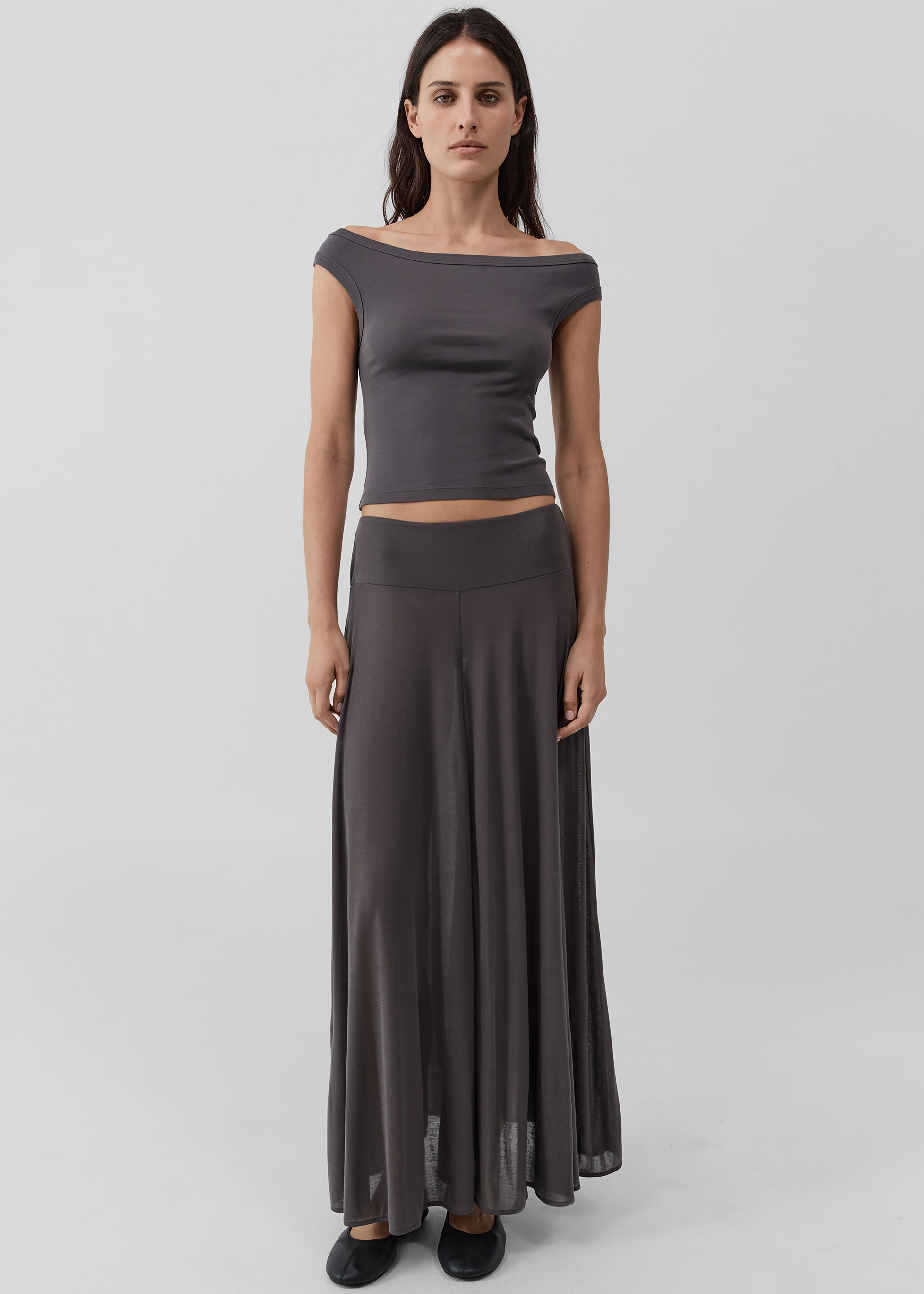 St. Agni Fluid Jersey Skirt - Soot – The Frankie Shop