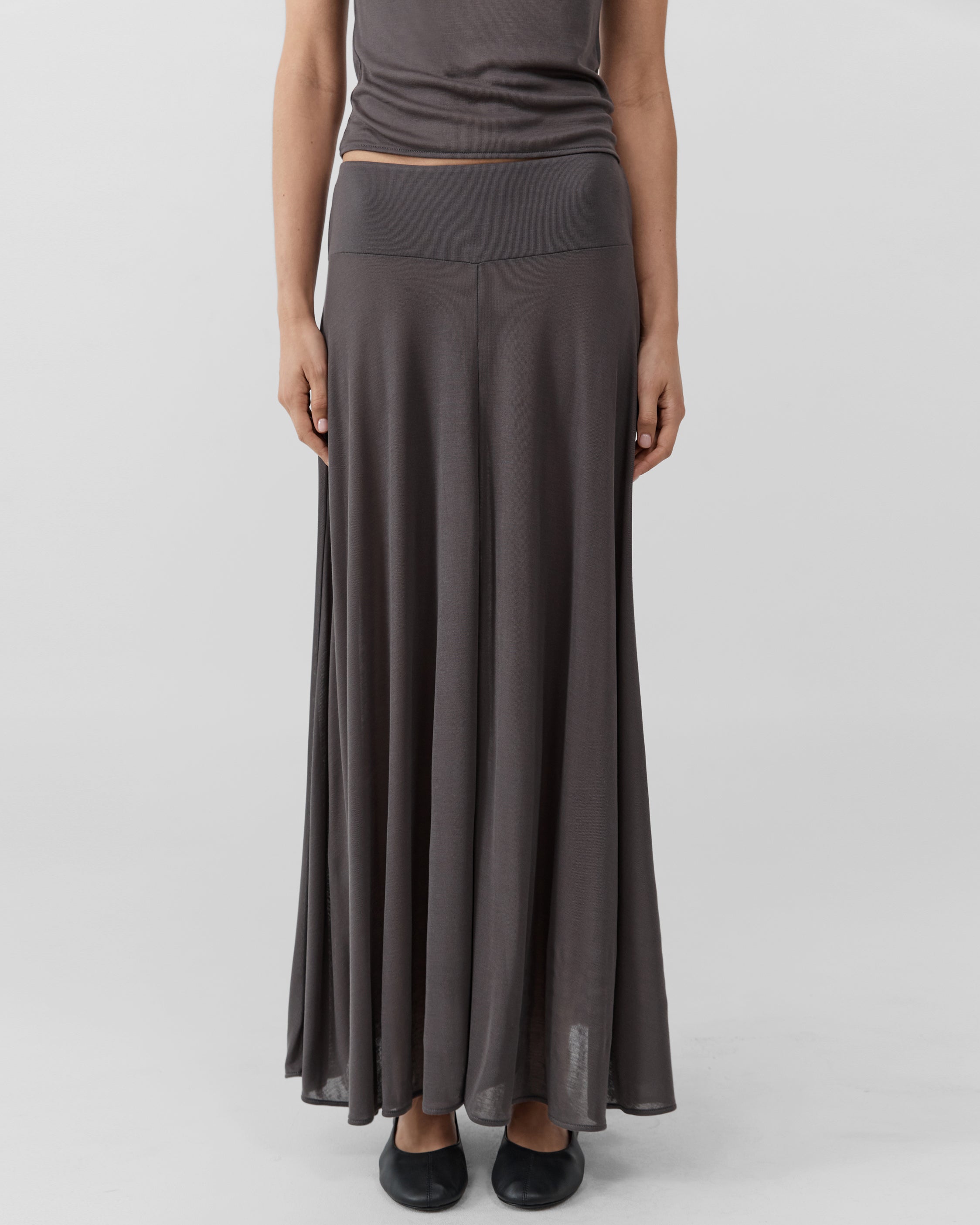 St. Agni Fluid Jersey Skirt - Soot – The Frankie Shop