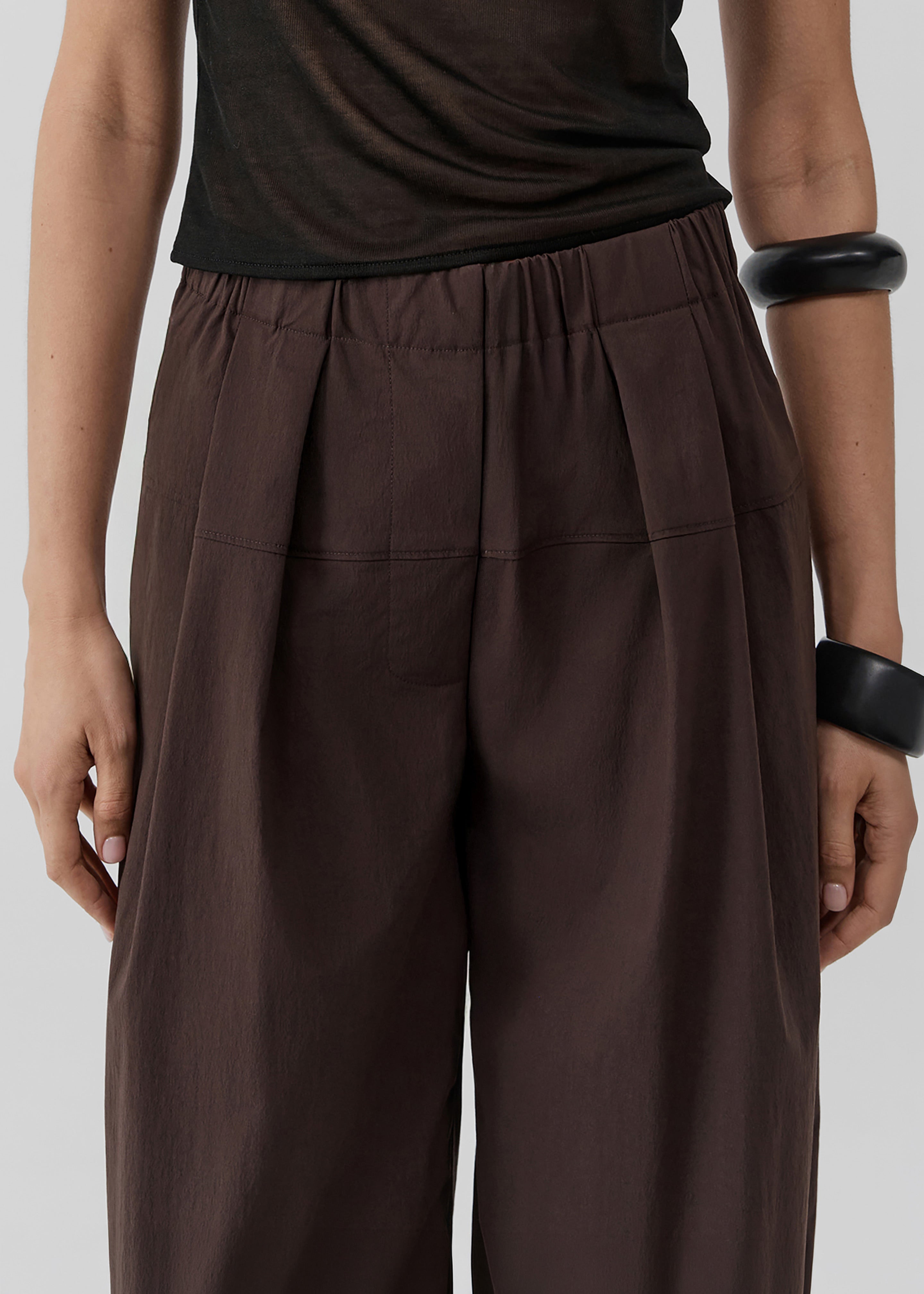St. Agni Relaxed Pleat Pants - Bark – The Frankie Shop