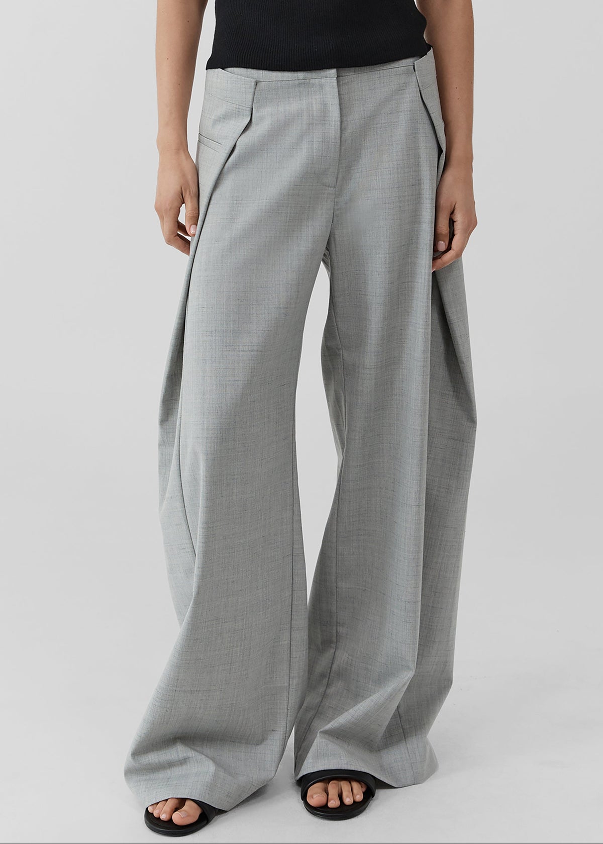 St. Agni Tailored Fold Pants - Concrete - 2
