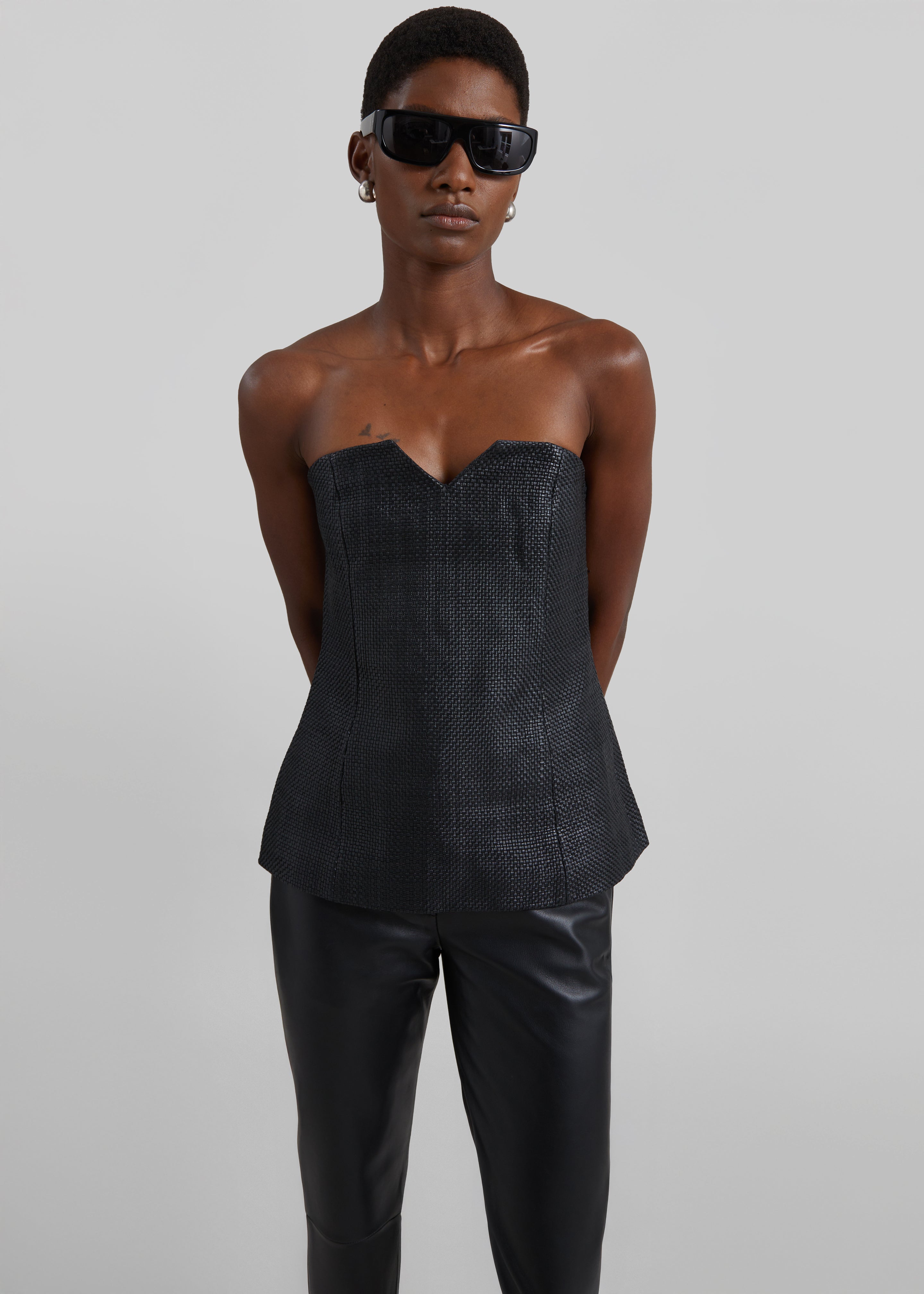 Women's Tanks & Sleeveless – Page 2 – The Frankie Shop