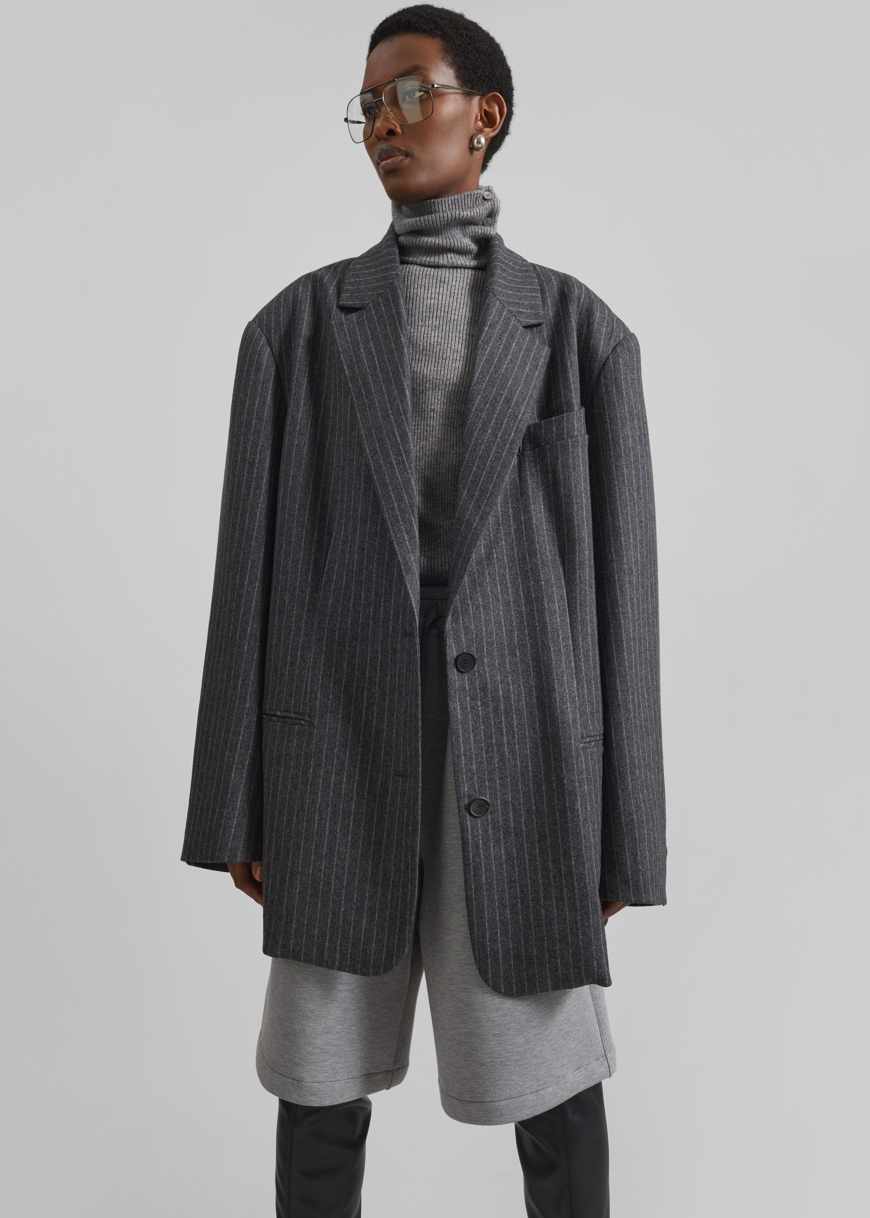 Stora Oversized Wool Blazer - Grey/White Pinstripe - 5