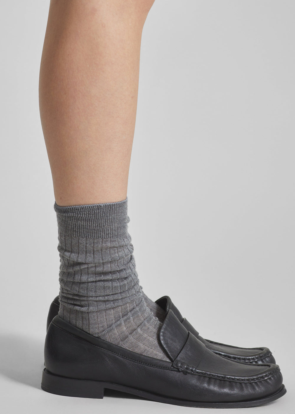 Sulza Thin Ribbed Socks - Grey