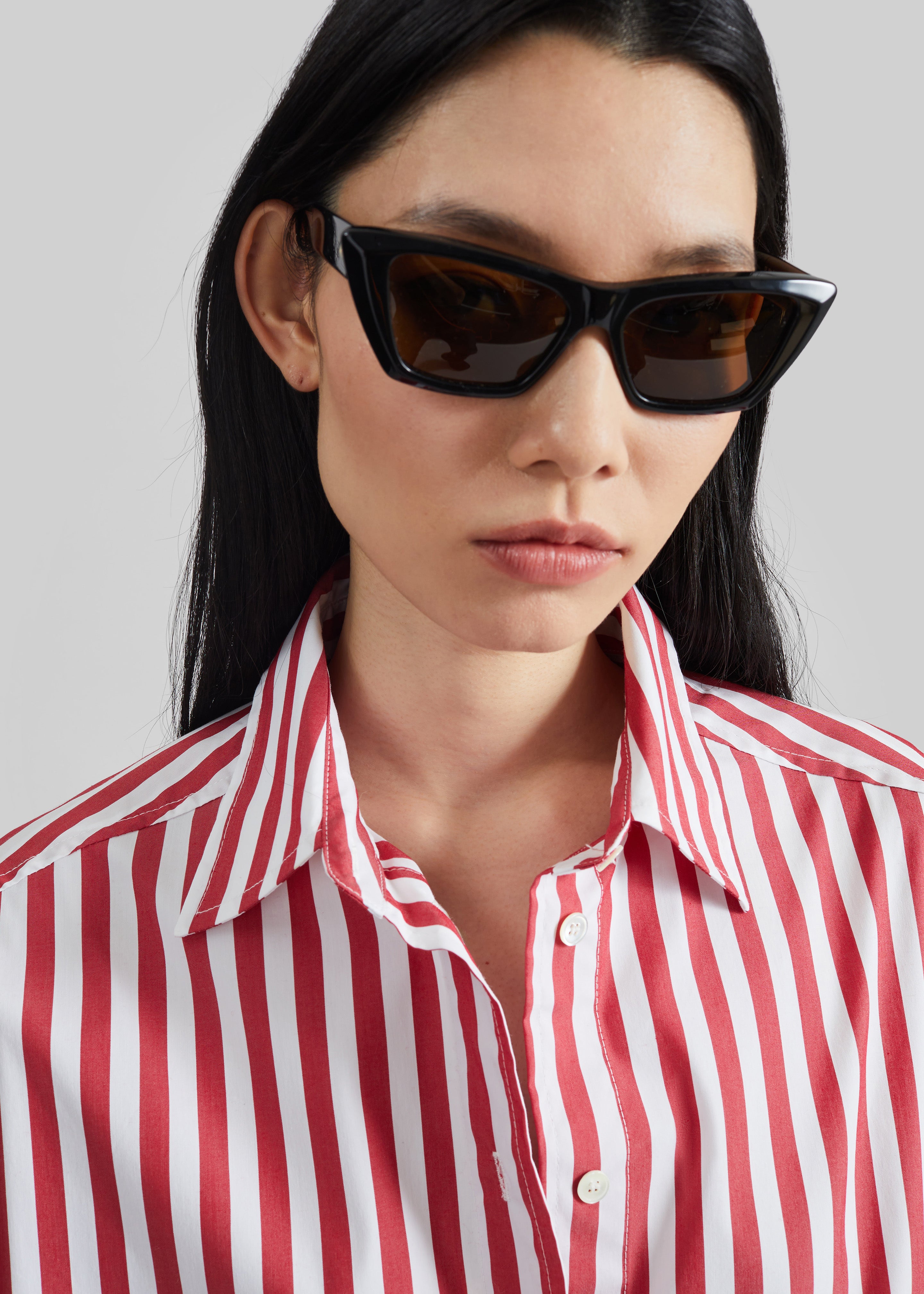 Sylvia Oxford Shirt - White/Red Stripe - 4