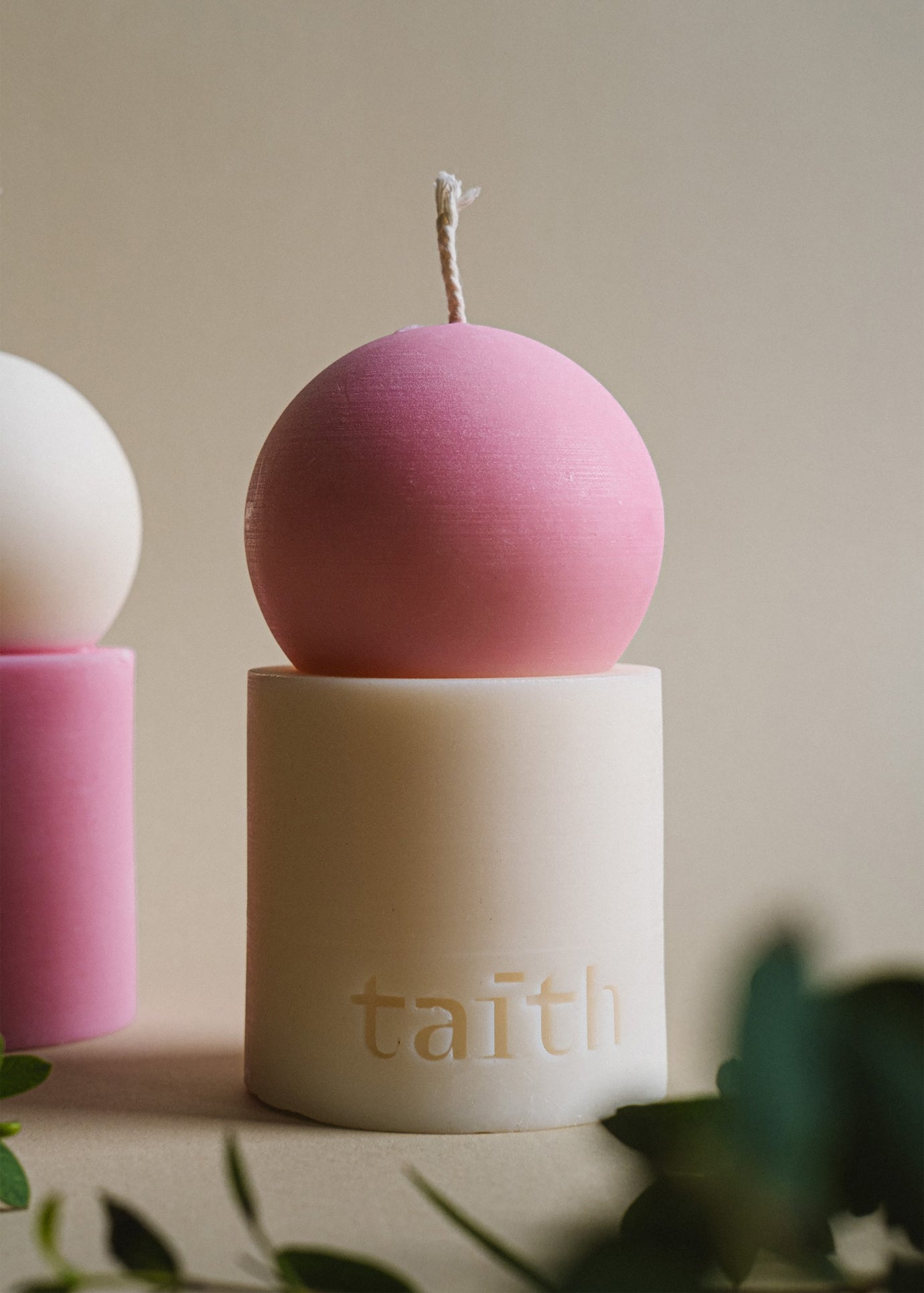 Taith Lulu Candle - Rose/Cream