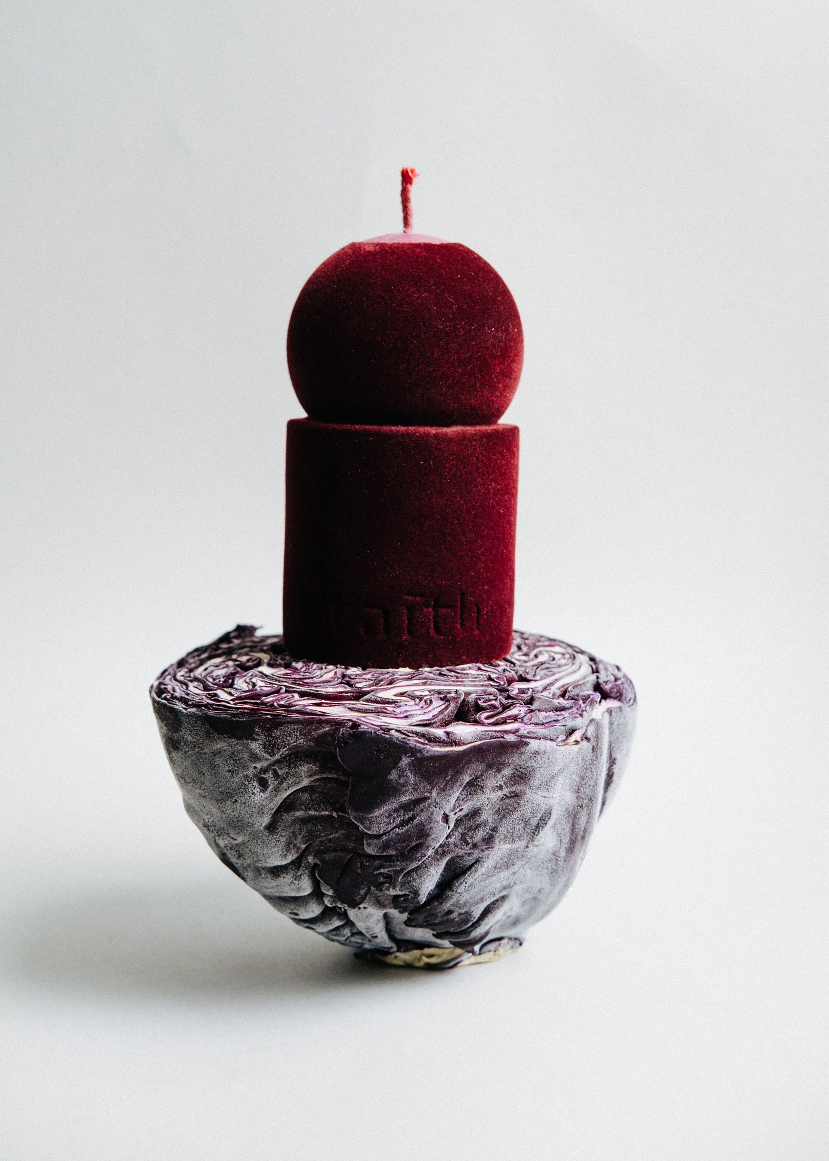 Taith Velvet Lulu Candle - Wine - 2