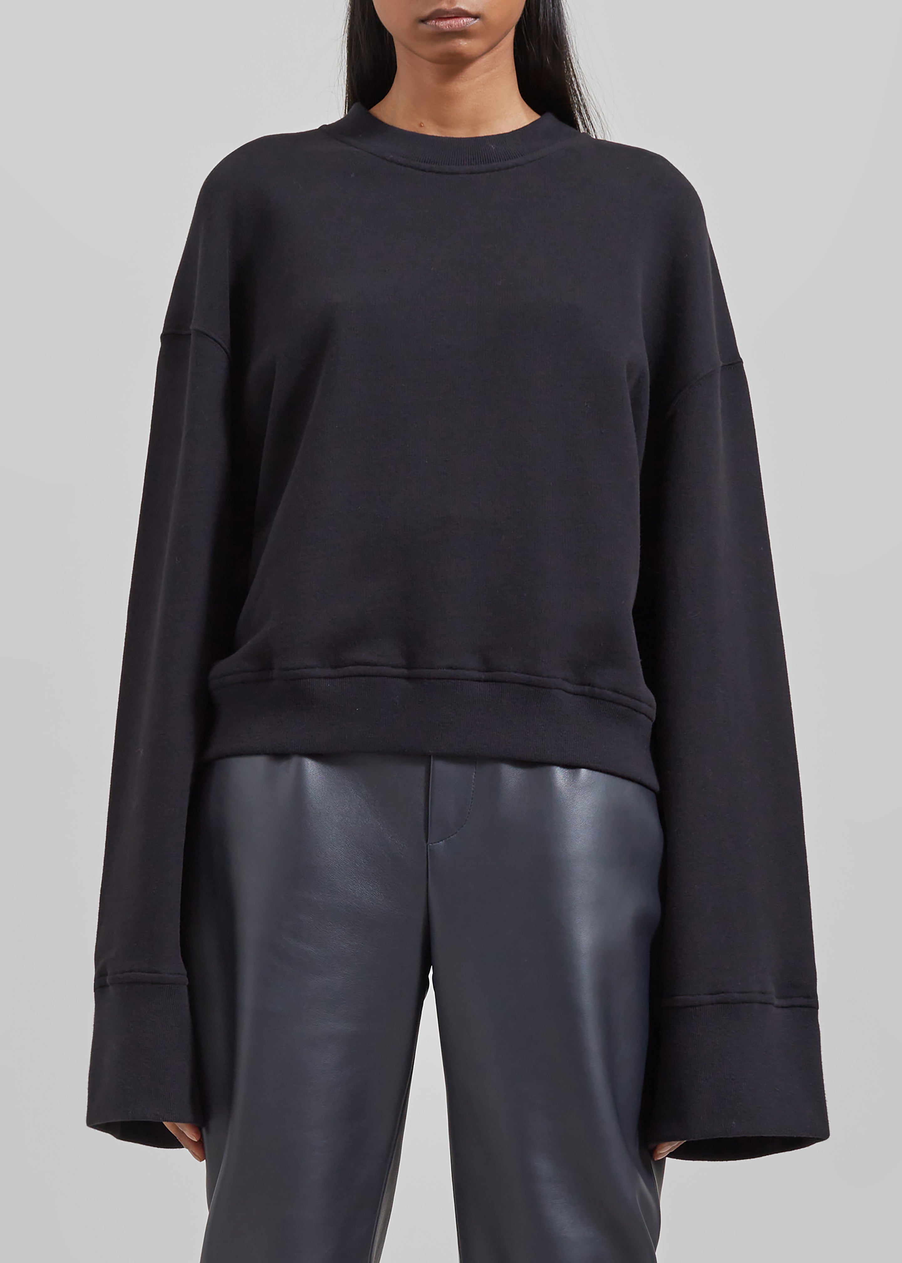 Talia Sweatshirt - Black - 3