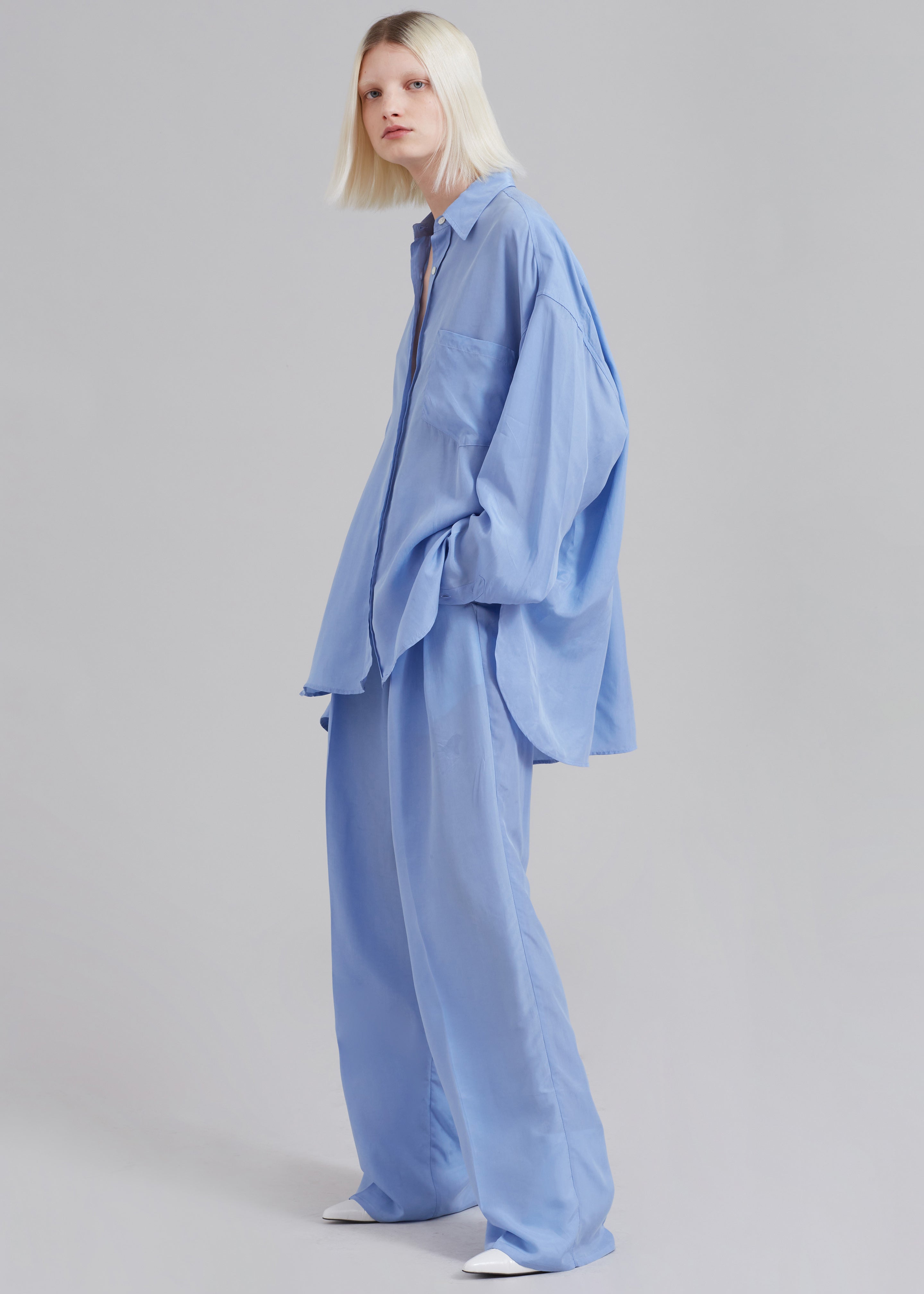 Tansy Silky Pleated Trousers - Light Blue - 7