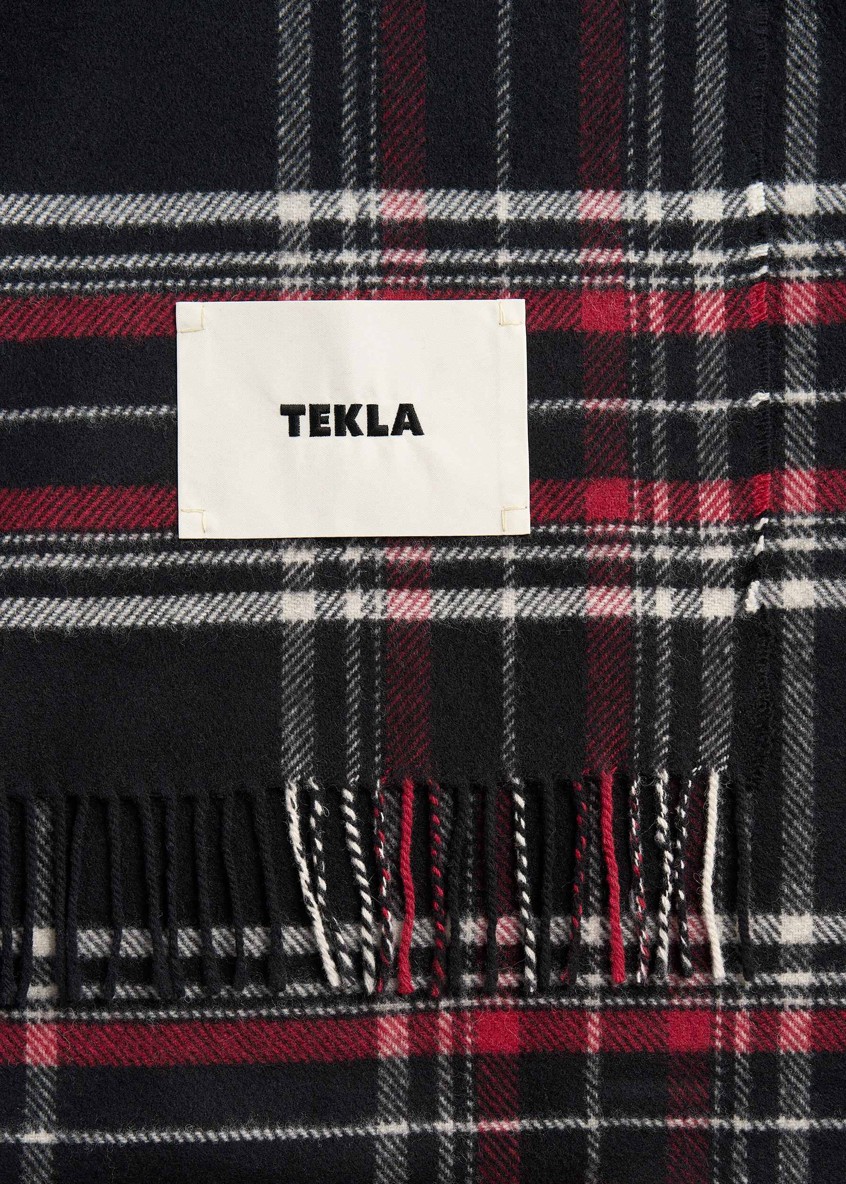 Tekla Lambswool Blanket - Black Plaid - 5